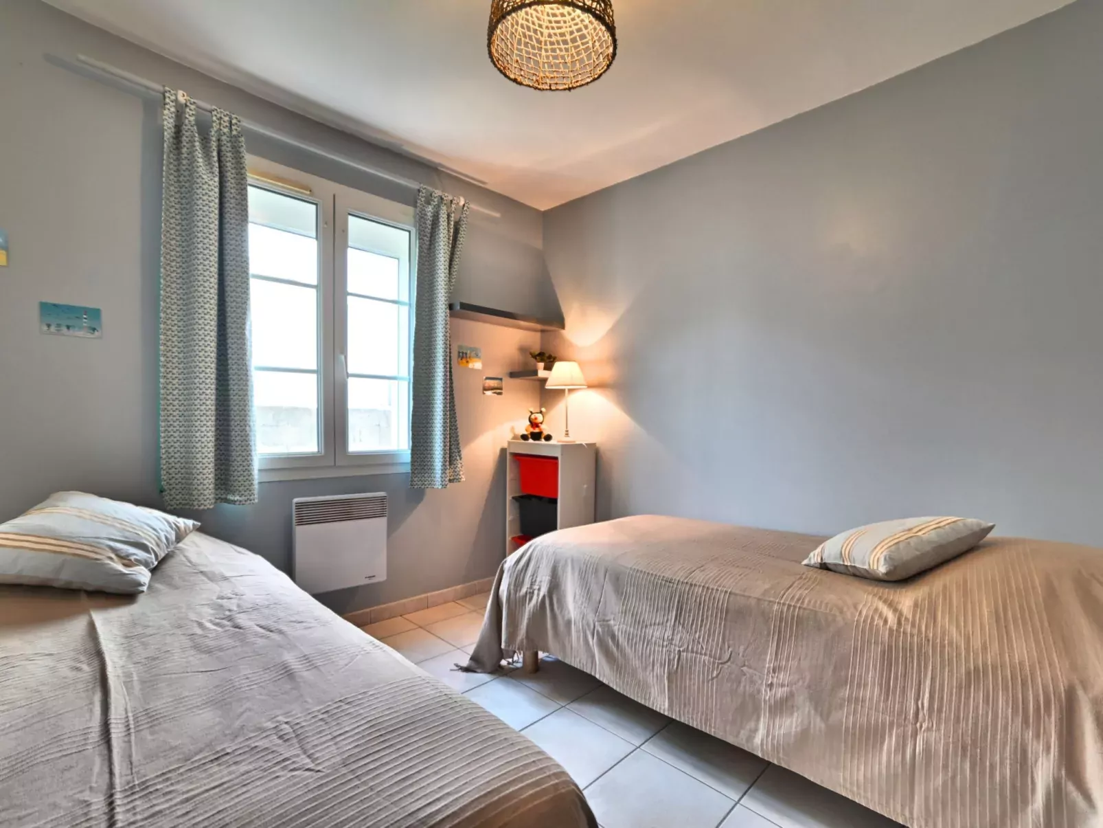 Montcalm-Inside