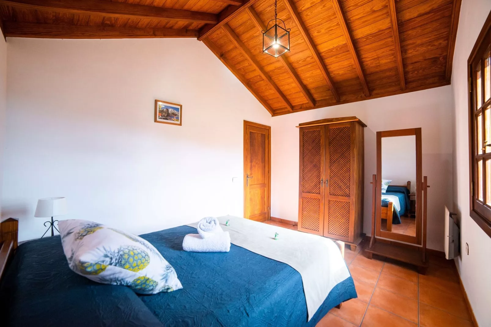La Bodega-Bedroom