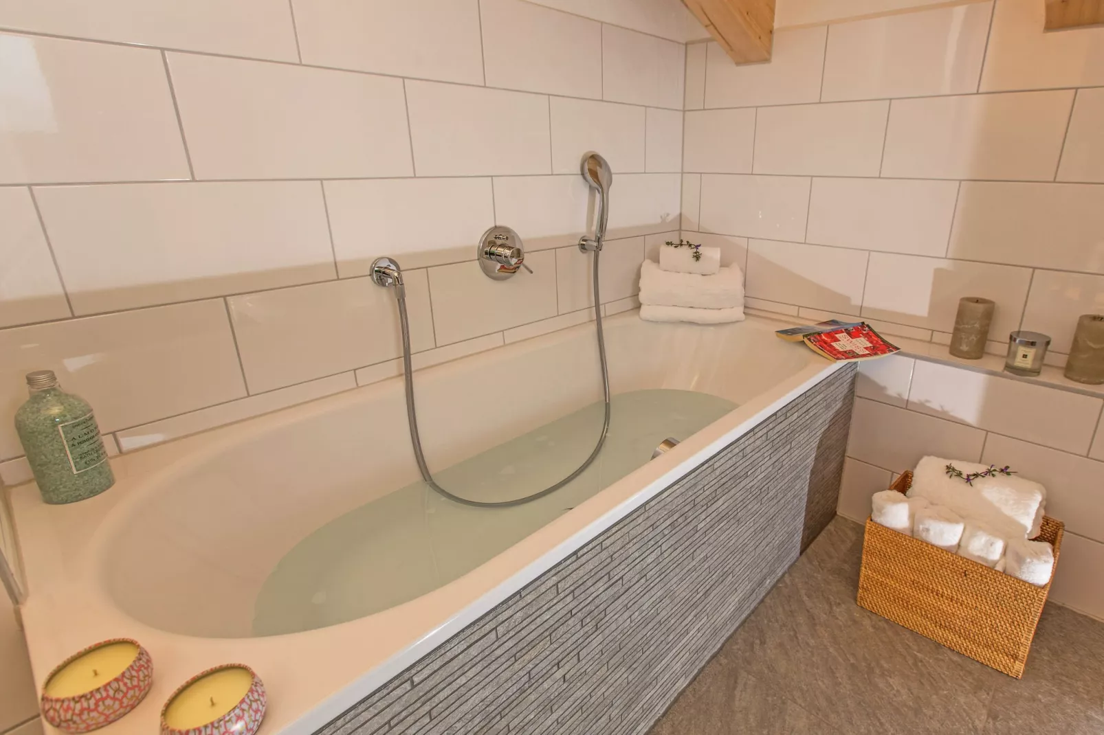 Des Etoiles-Bathroom