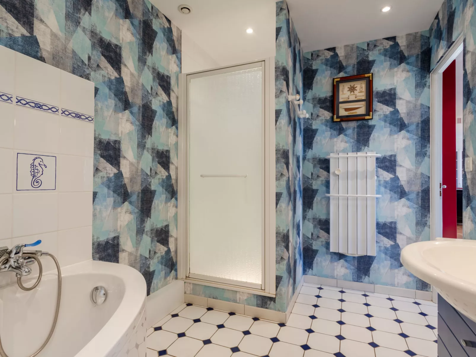 Le Normandie Home-Inside