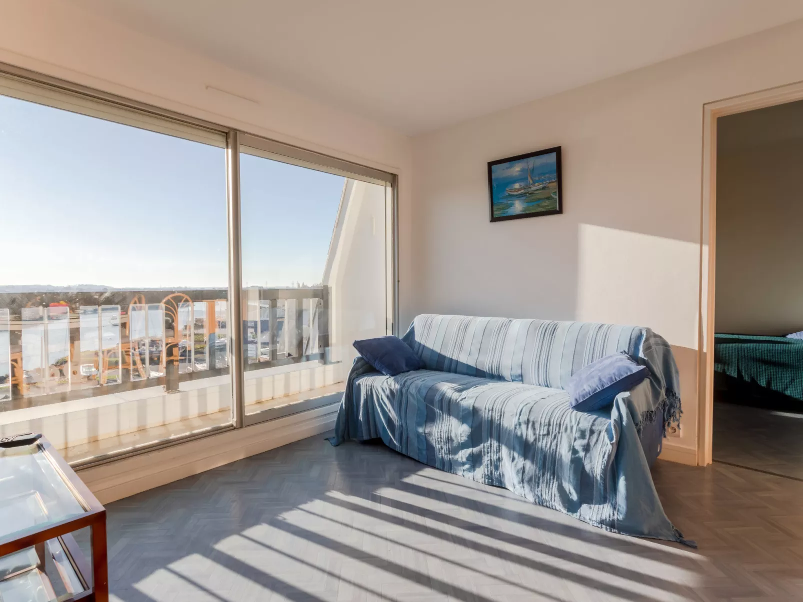 Cap Cabourg-Inside