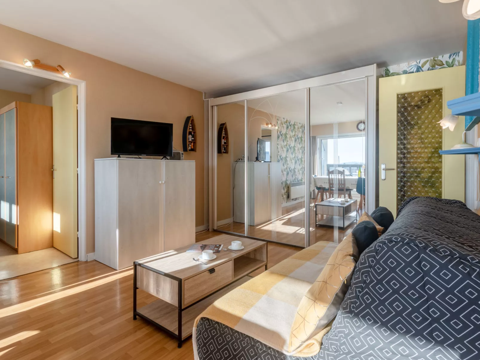 Cap Cabourg-Inside