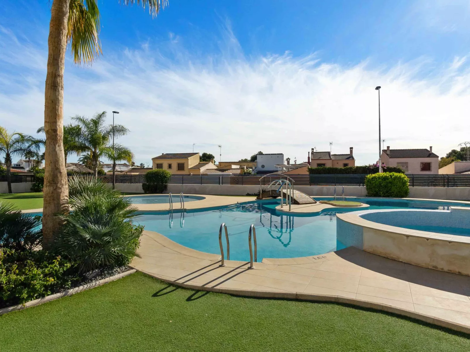 Residencial Koma-Outside