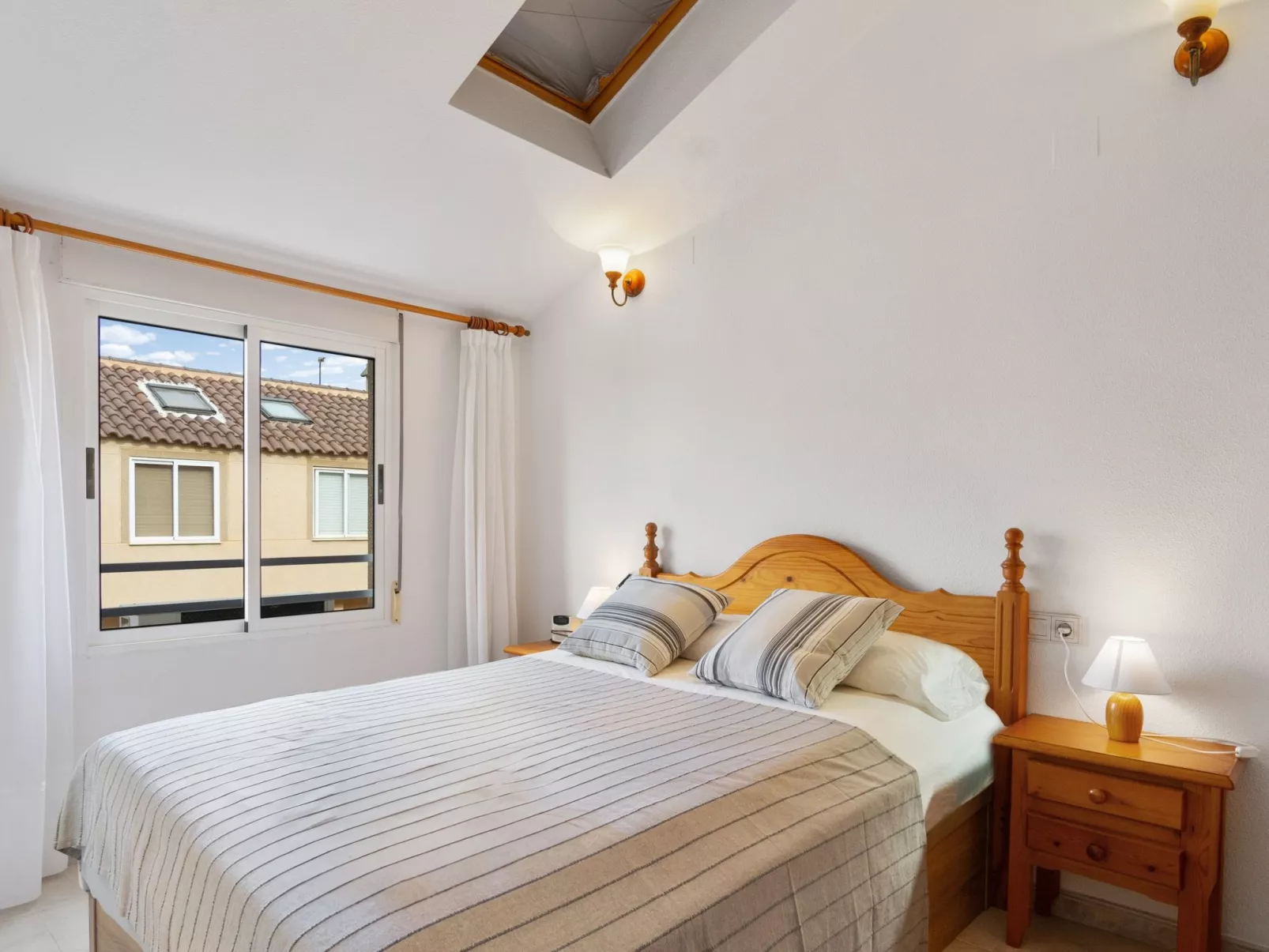 Residencial El Pinar-Drinnen