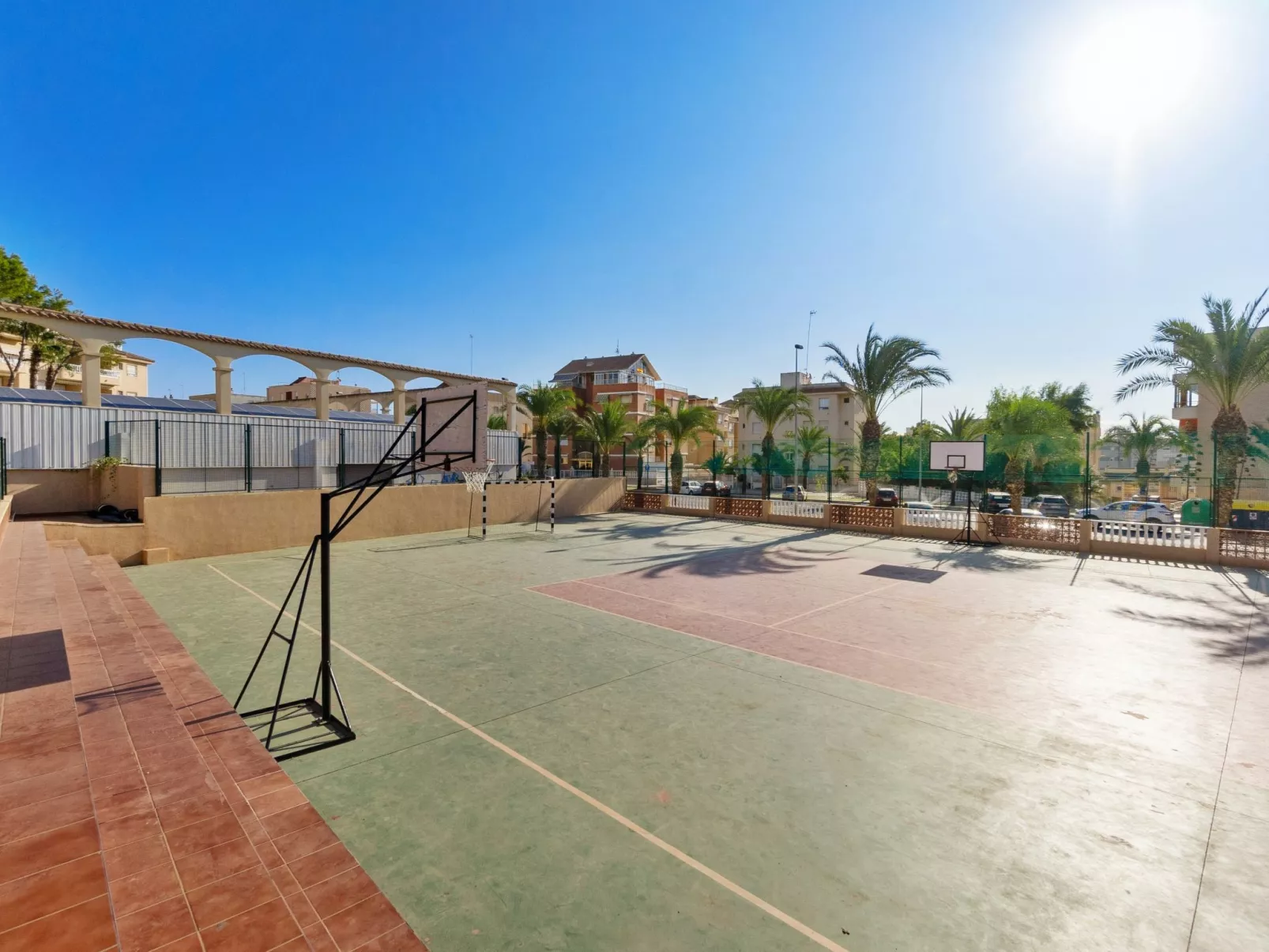 Residencial El Pinar-Draußen