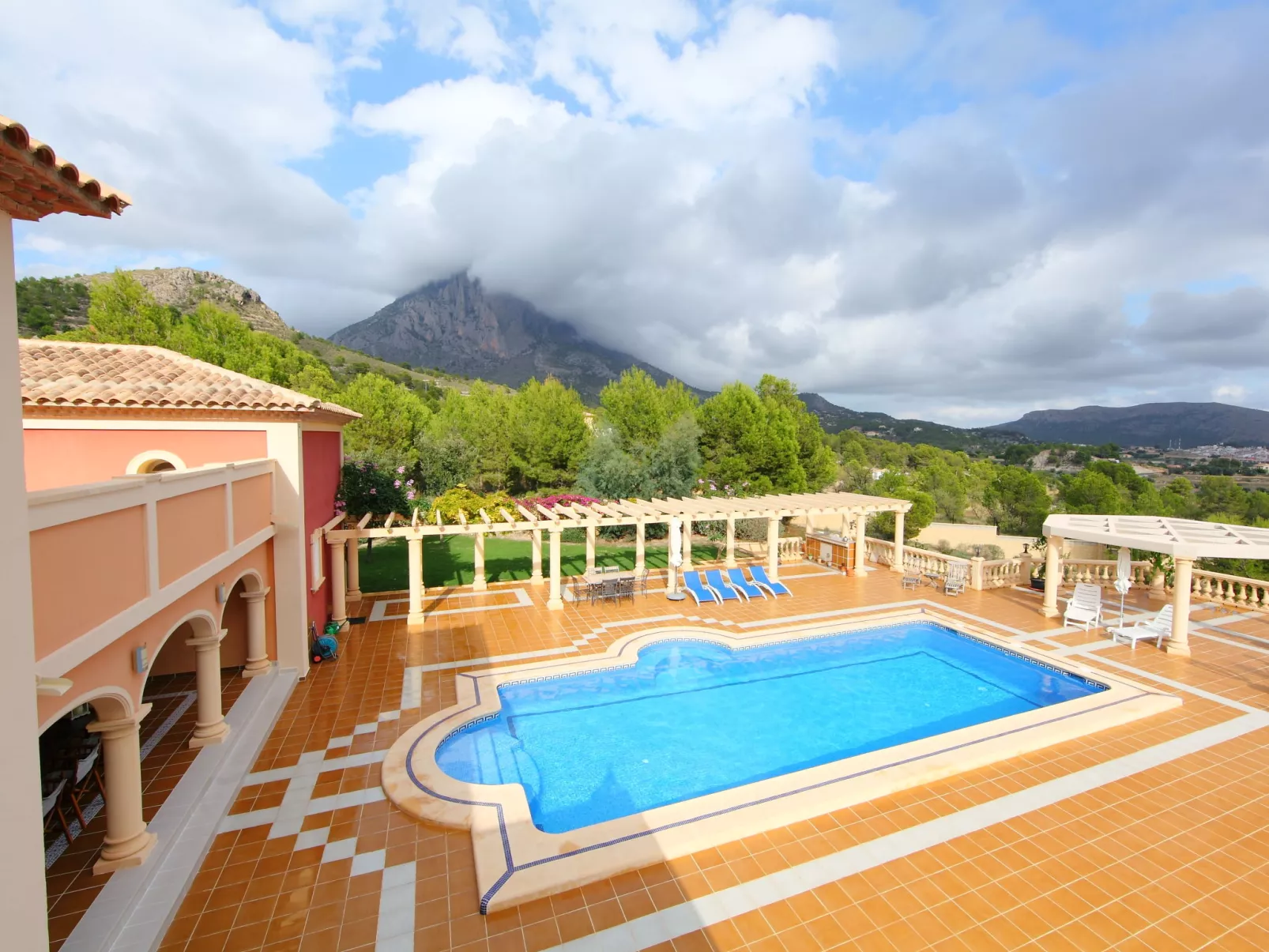 Villa Orquideas-Outside