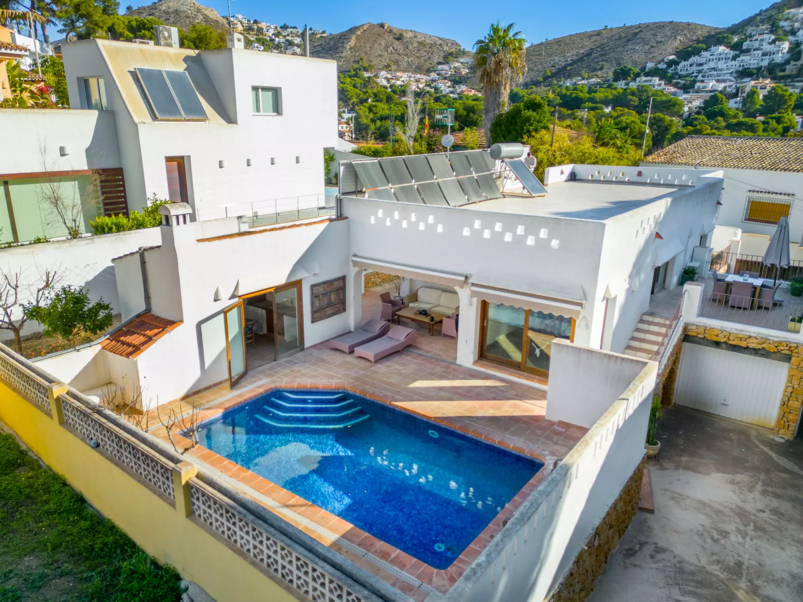 Brisas del Mar-Outside
