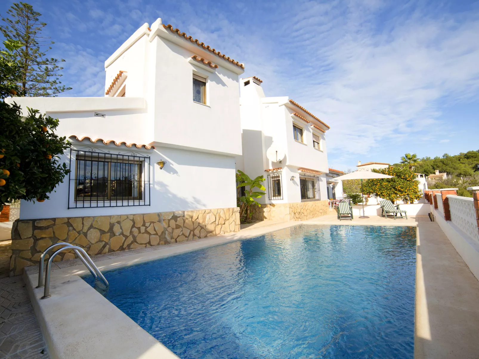 Casa Las Mañas-Outside