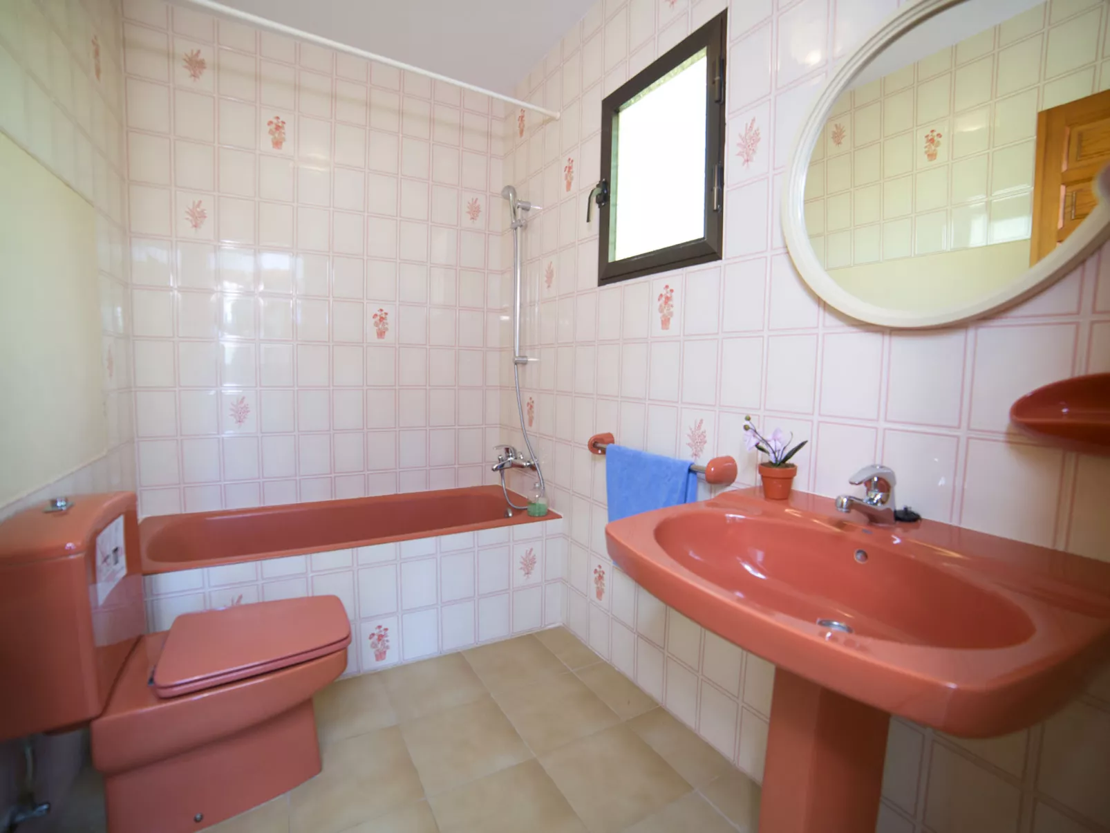 Casa Las Mañas-Inside