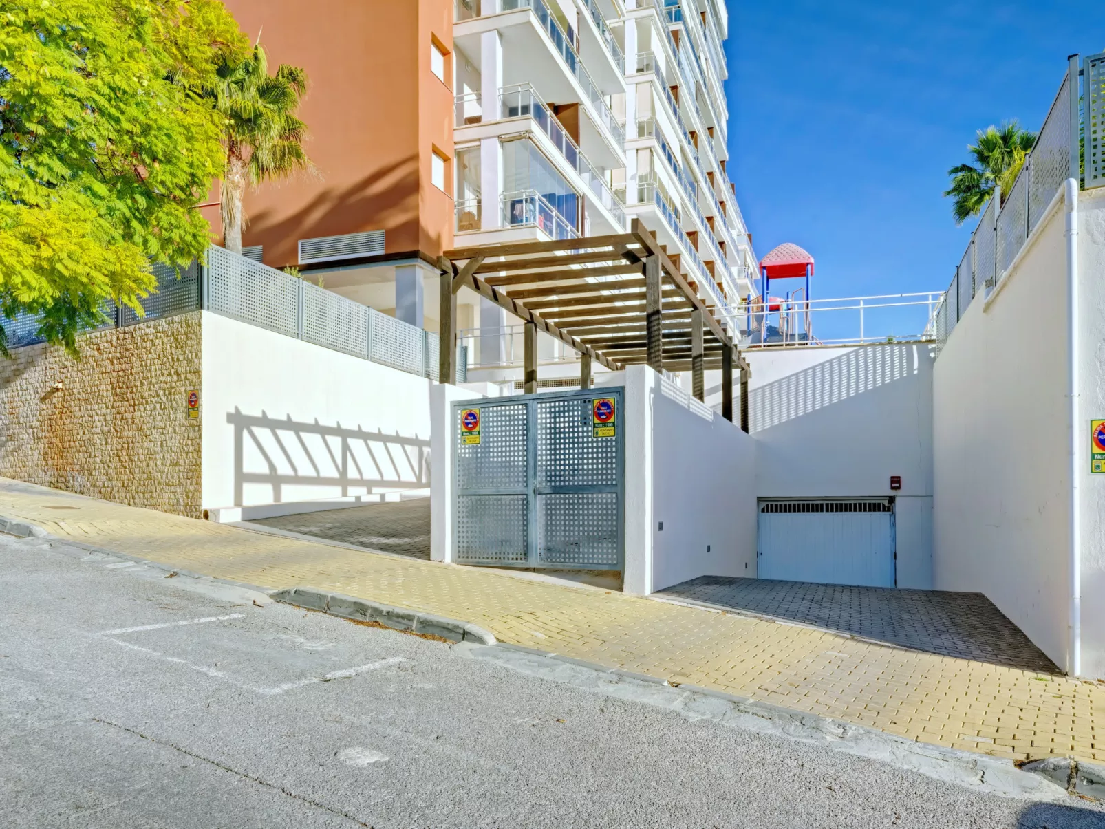 Luz de Calpe I-Draußen