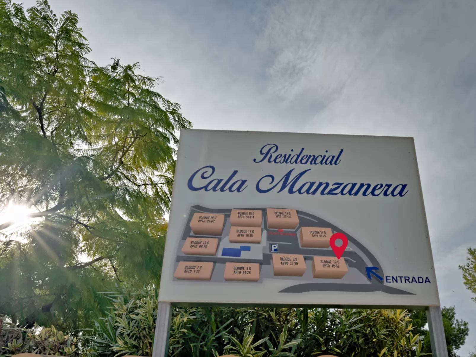 Cala Manzanera-Outside