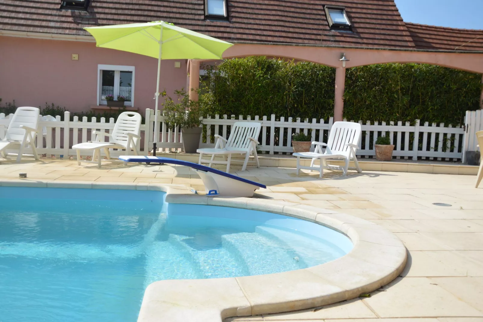 Le Clos St Vincent-Schwimmbad