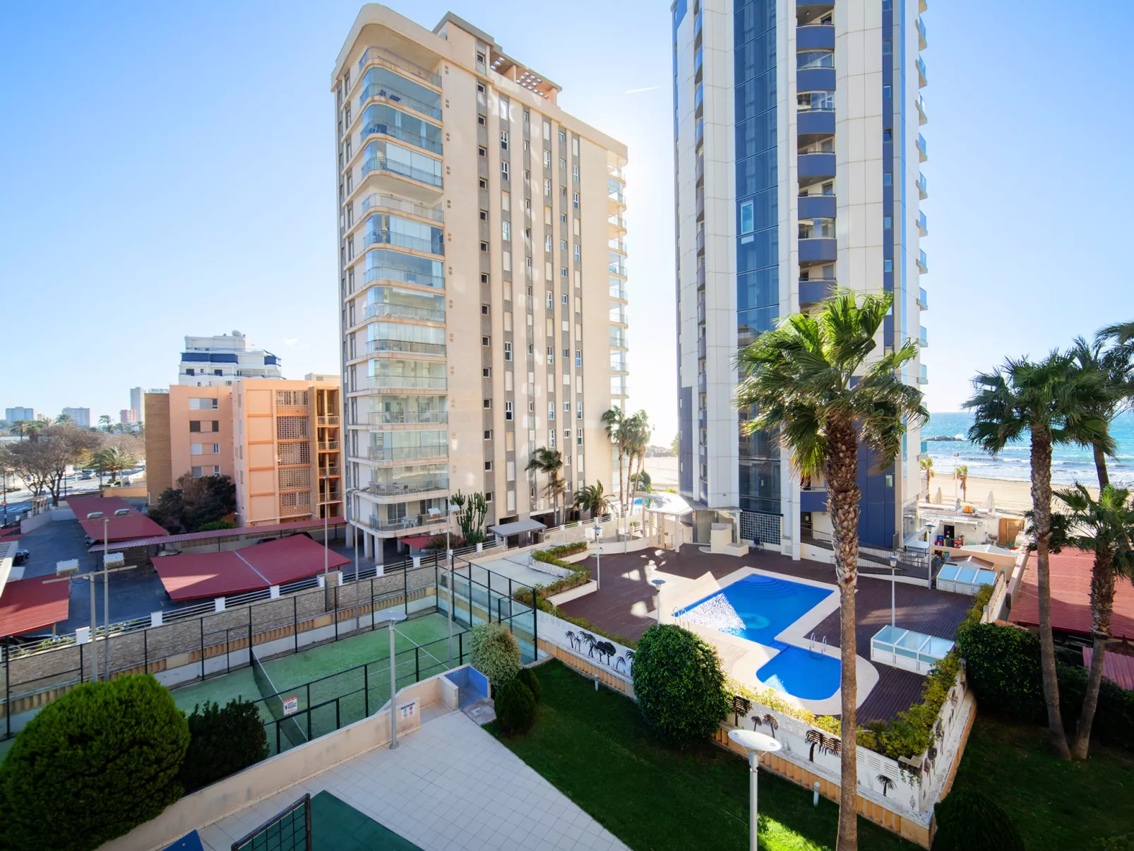 Bahia del Sol-Outside