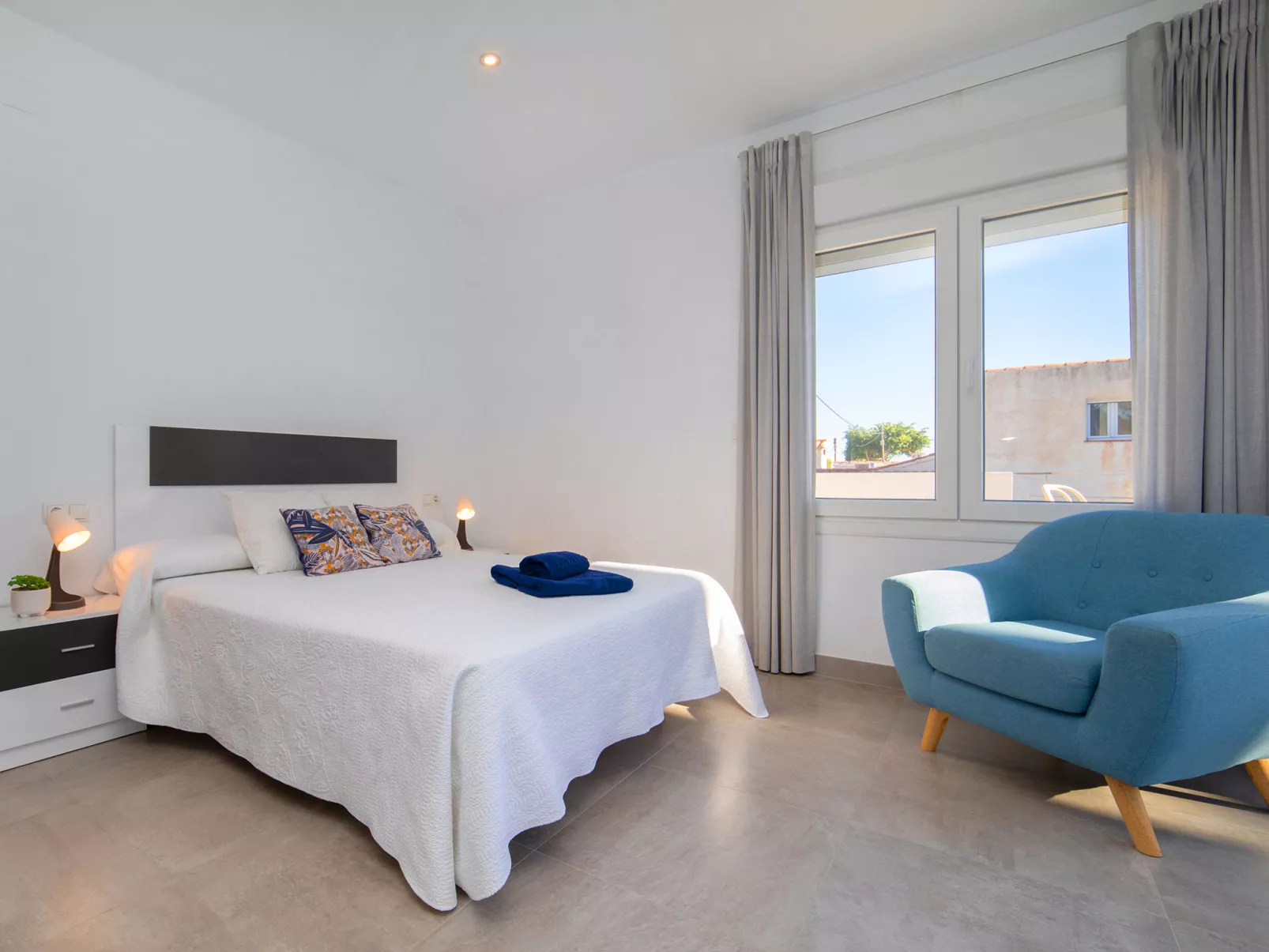 La Cala-Inside