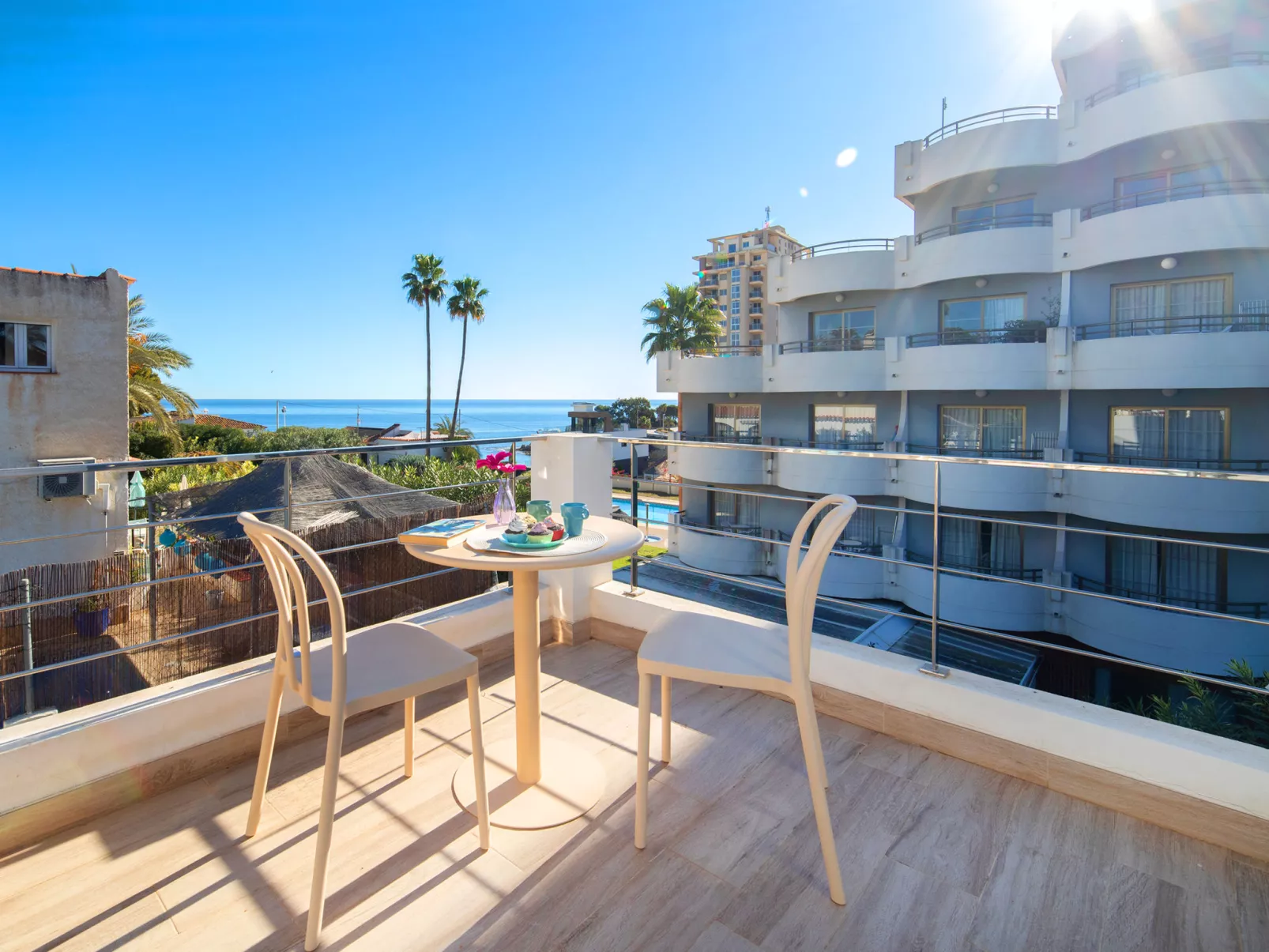 La Cala-Outside