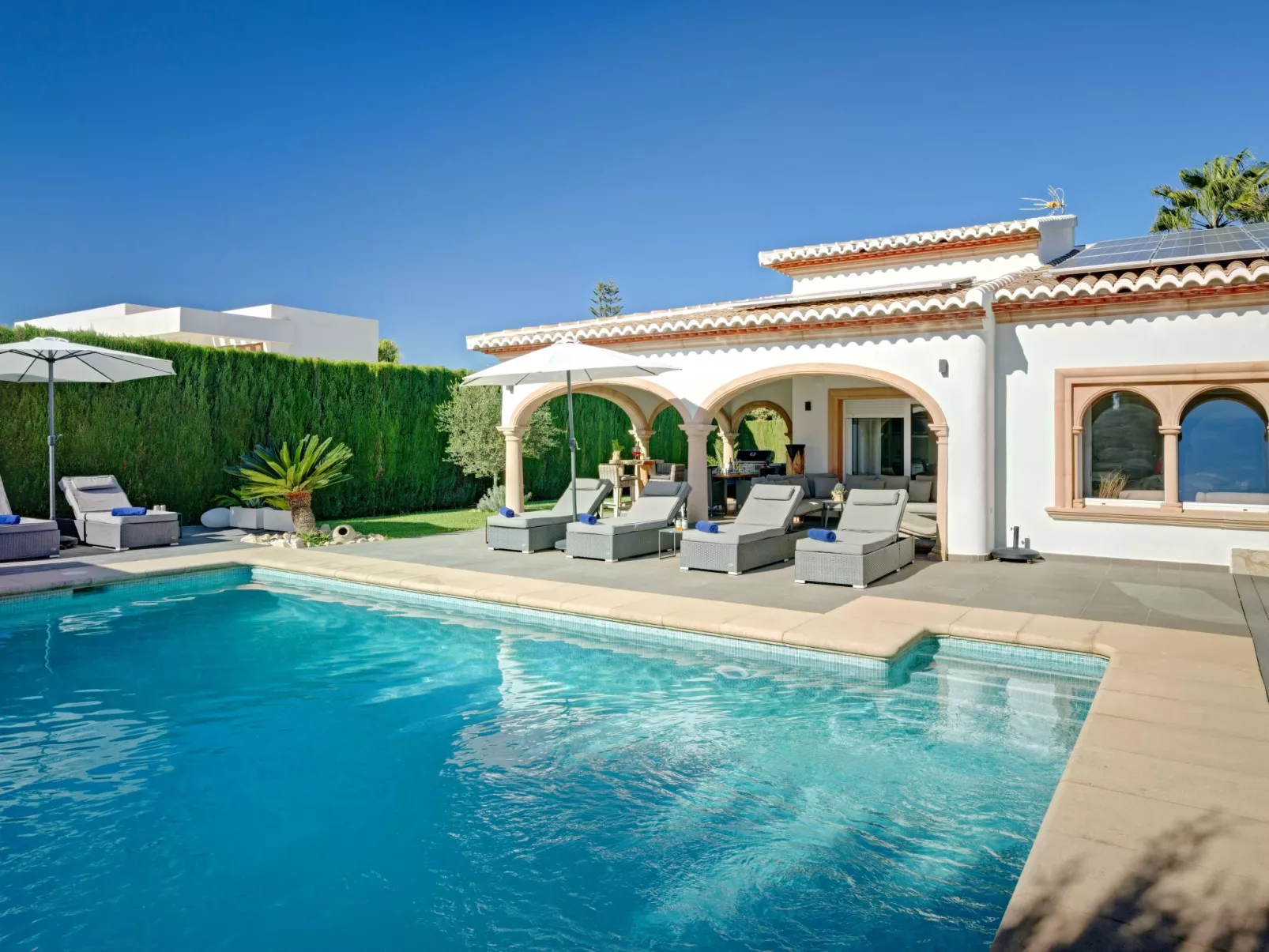 Villa SanMar-Outside