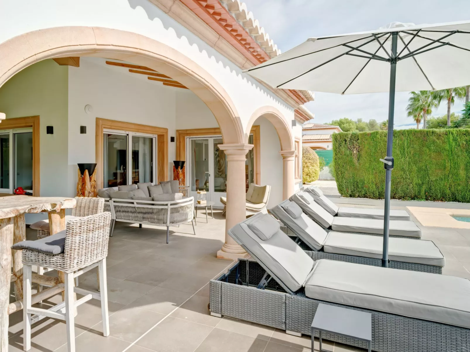 Villa SanMar-Outside
