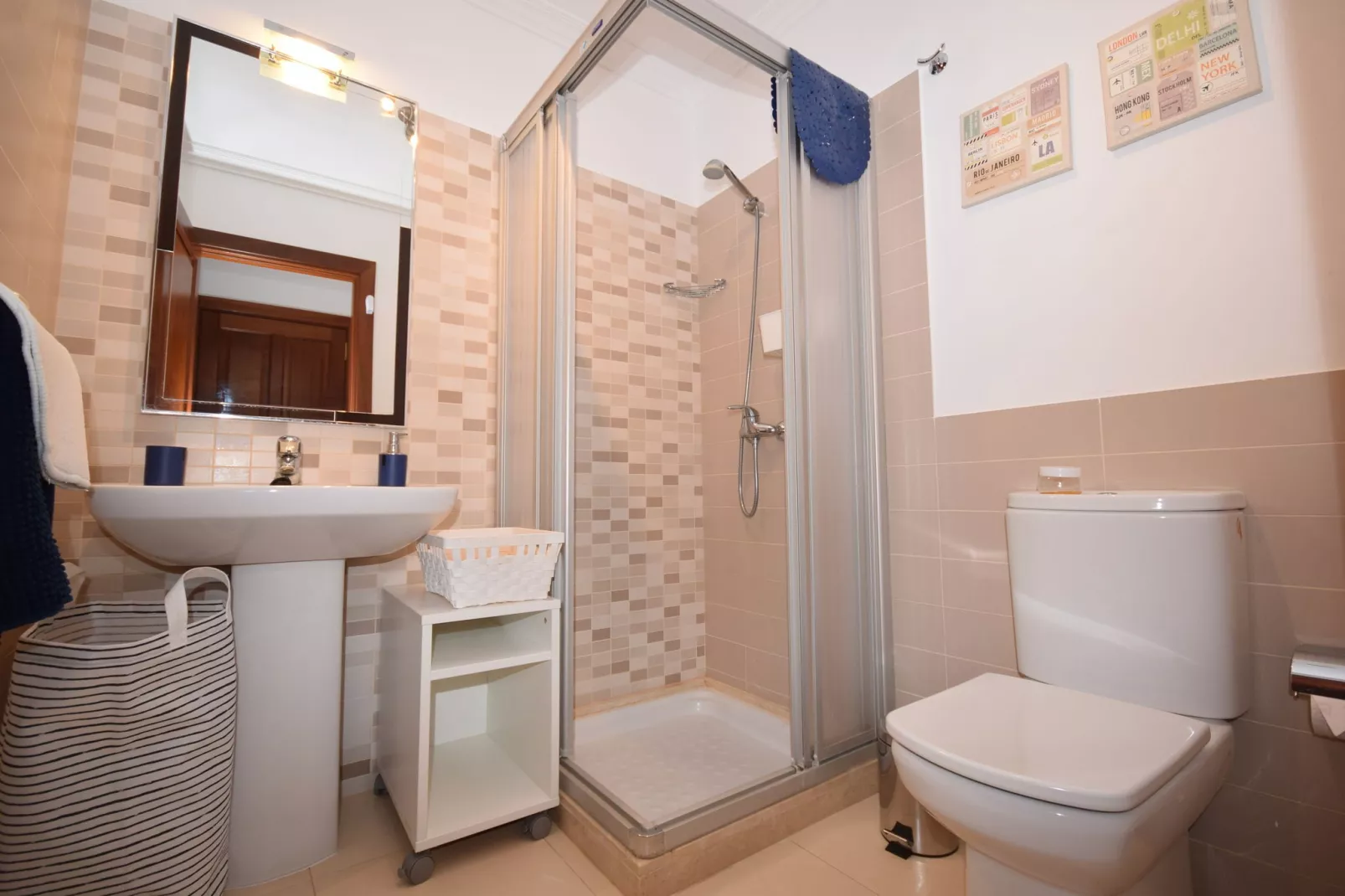 Home Atlantico-Bathroom