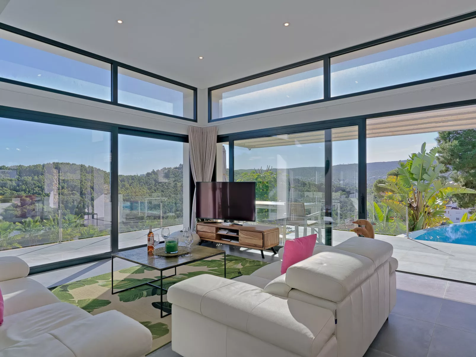 Villa Juno-Inside