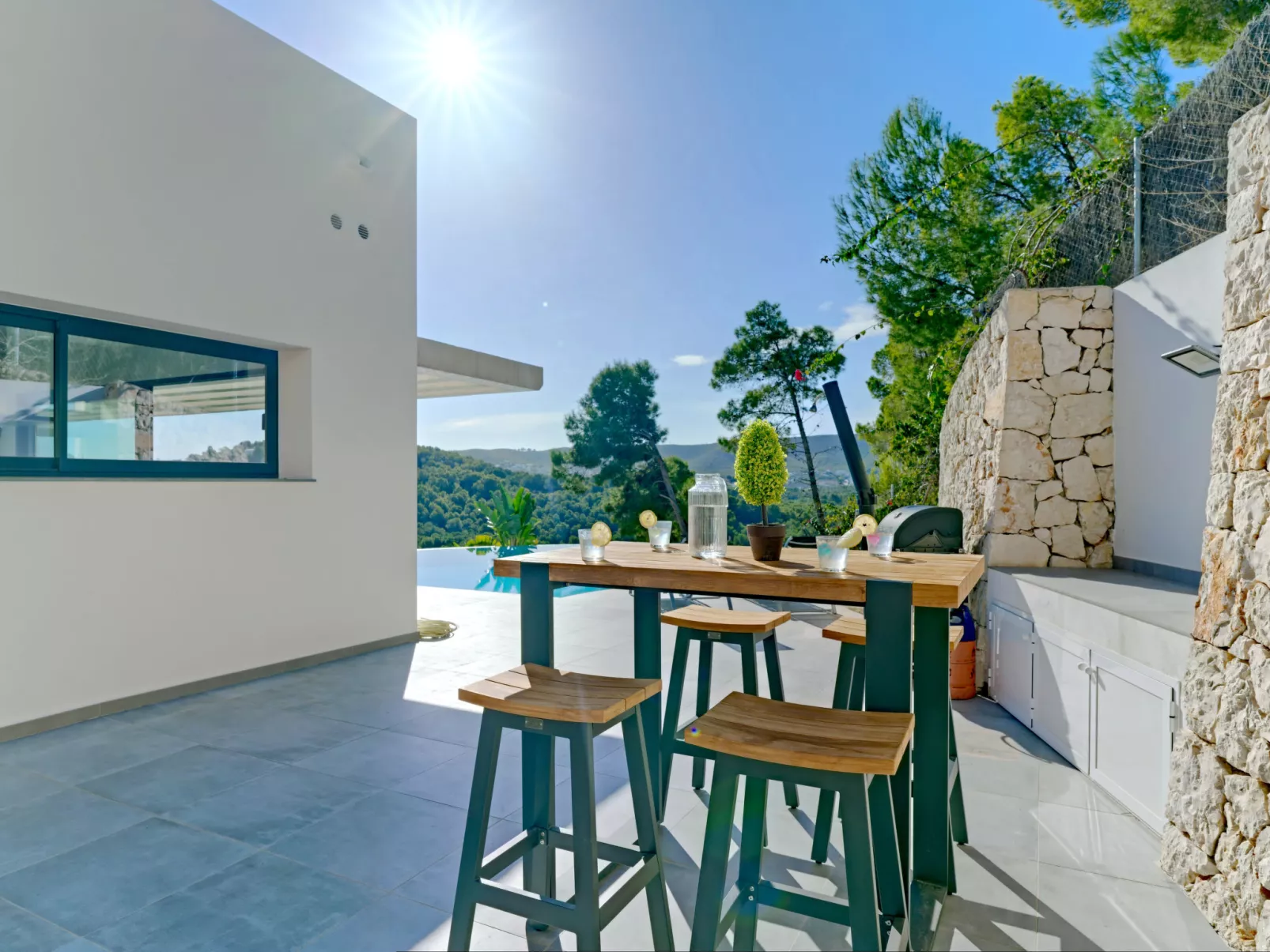 Villa Juno-Outside