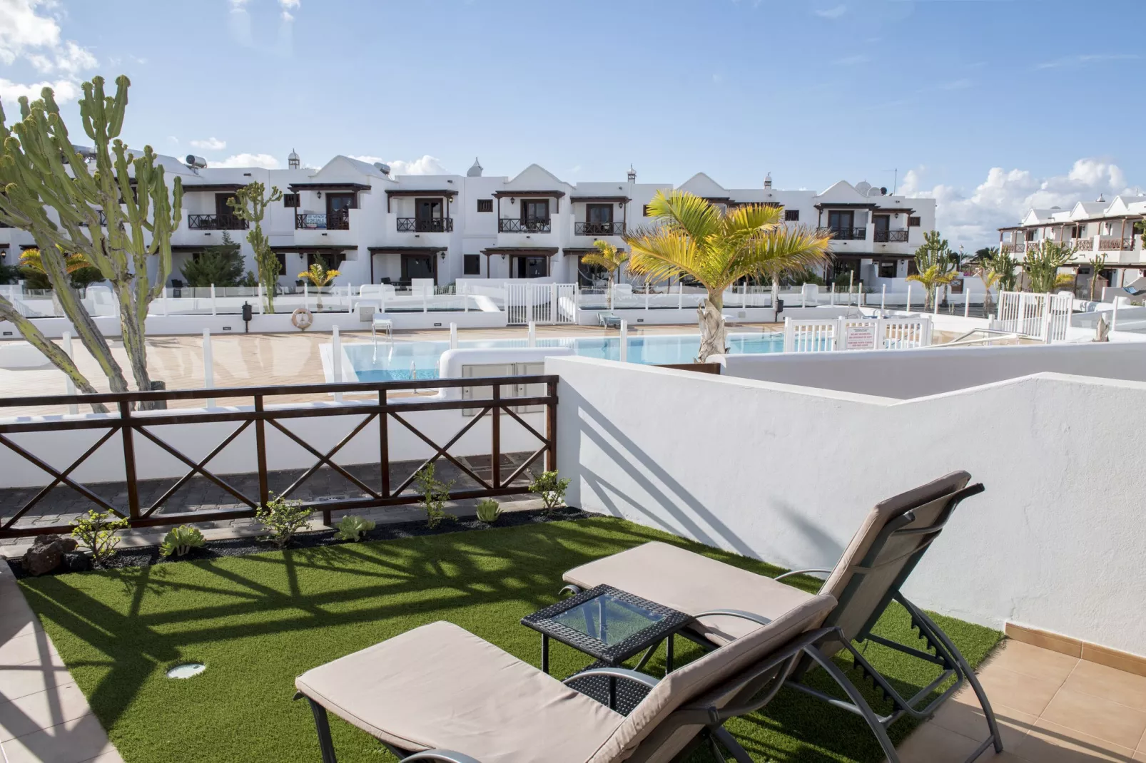 Home Atlantico-Gardens summer