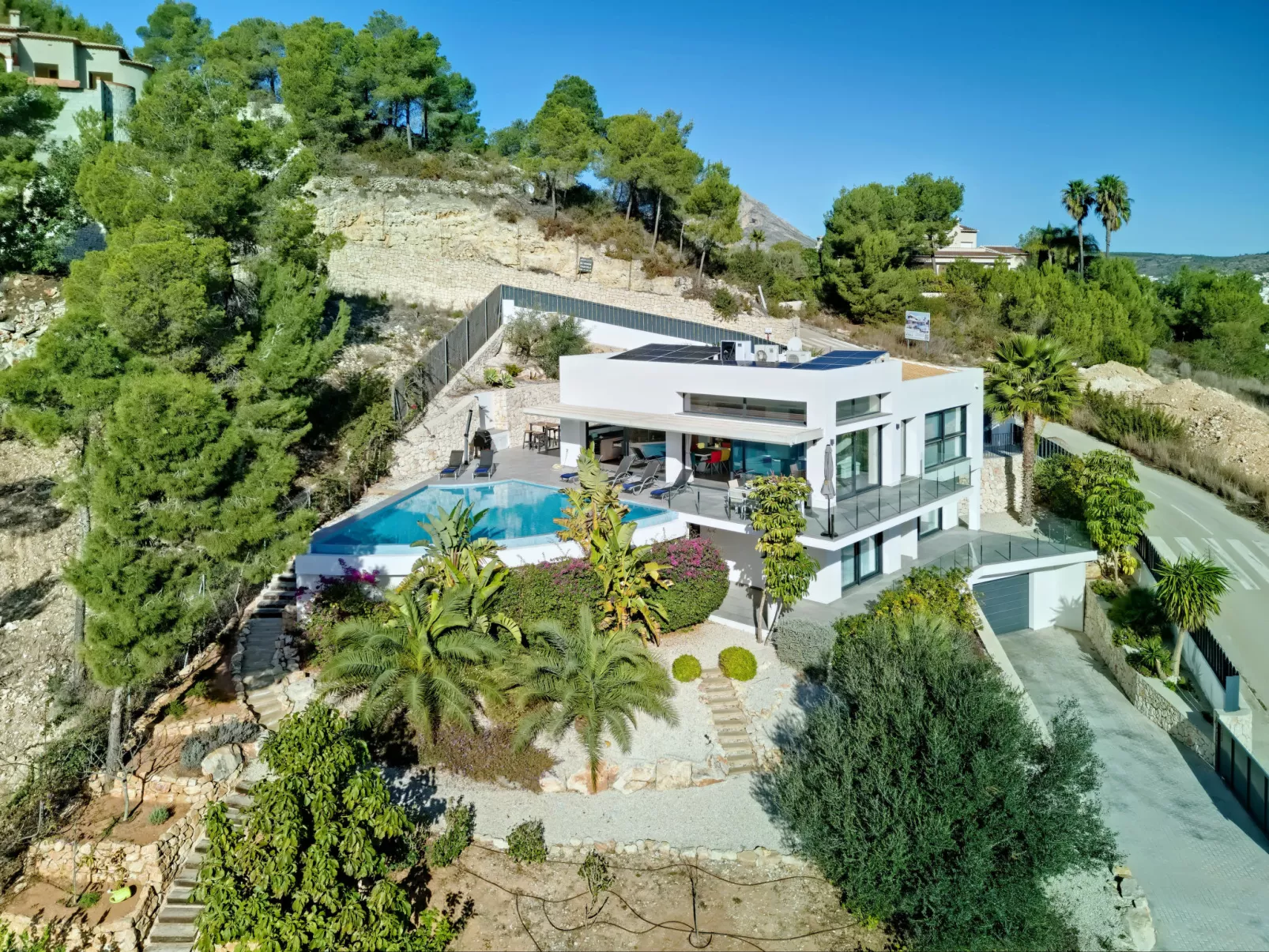 Villa Juno-Outside