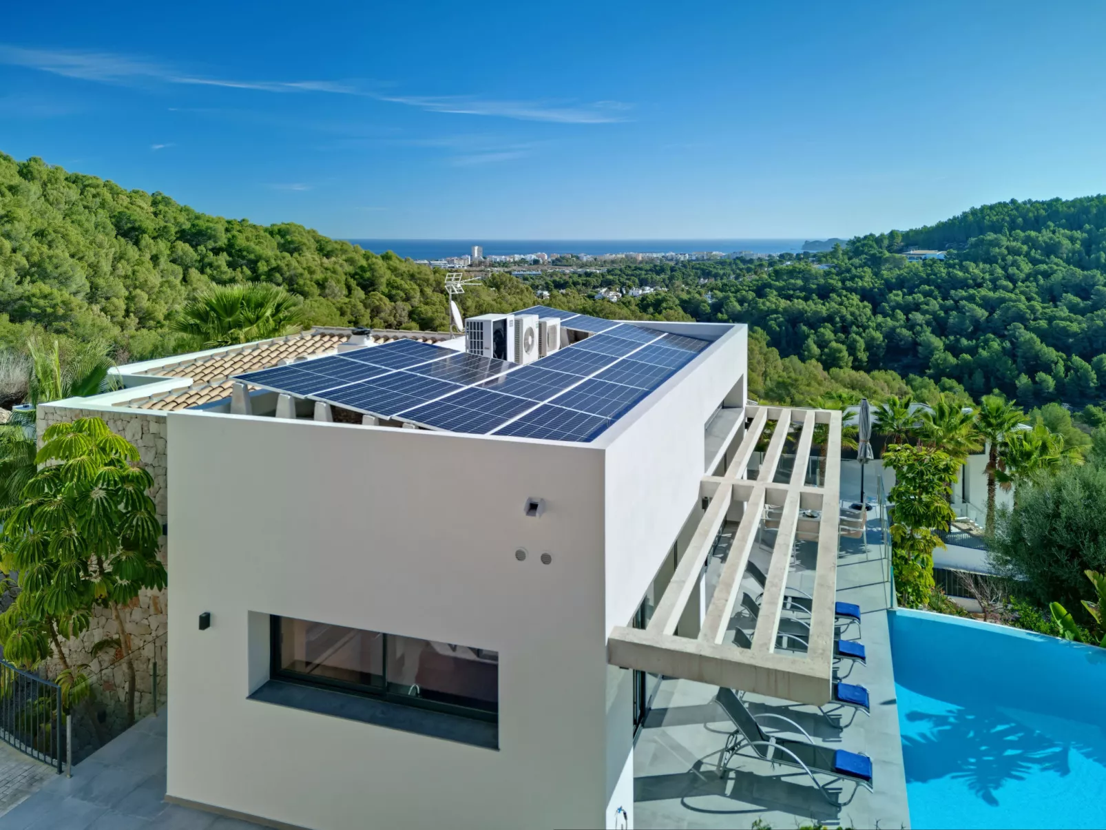 Villa Juno-Outside