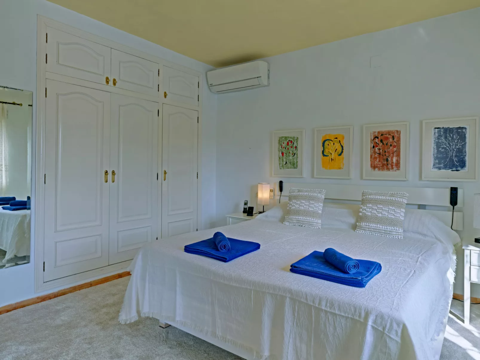Casa Carma-Inside
