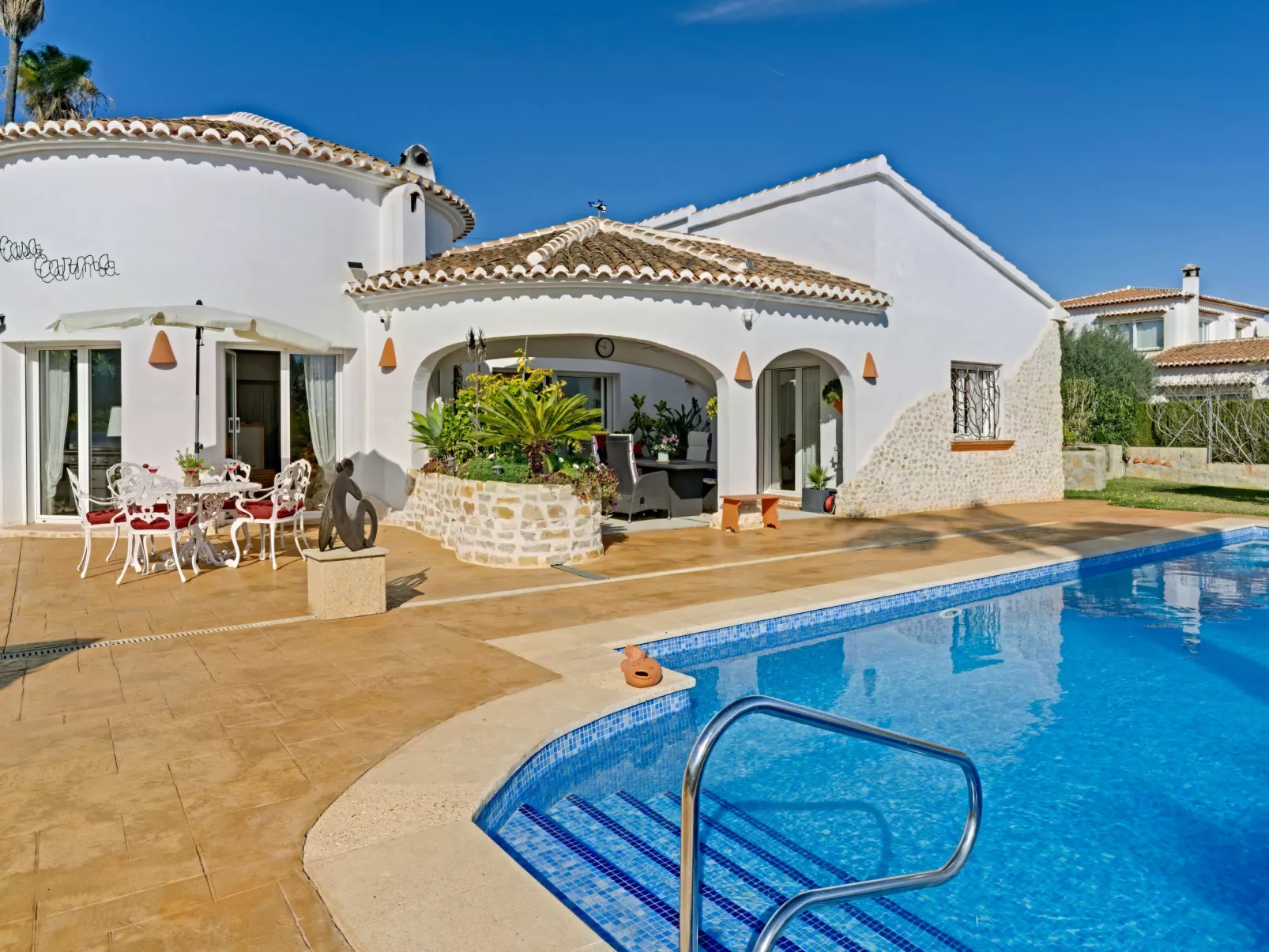 Casa Carma-Outside