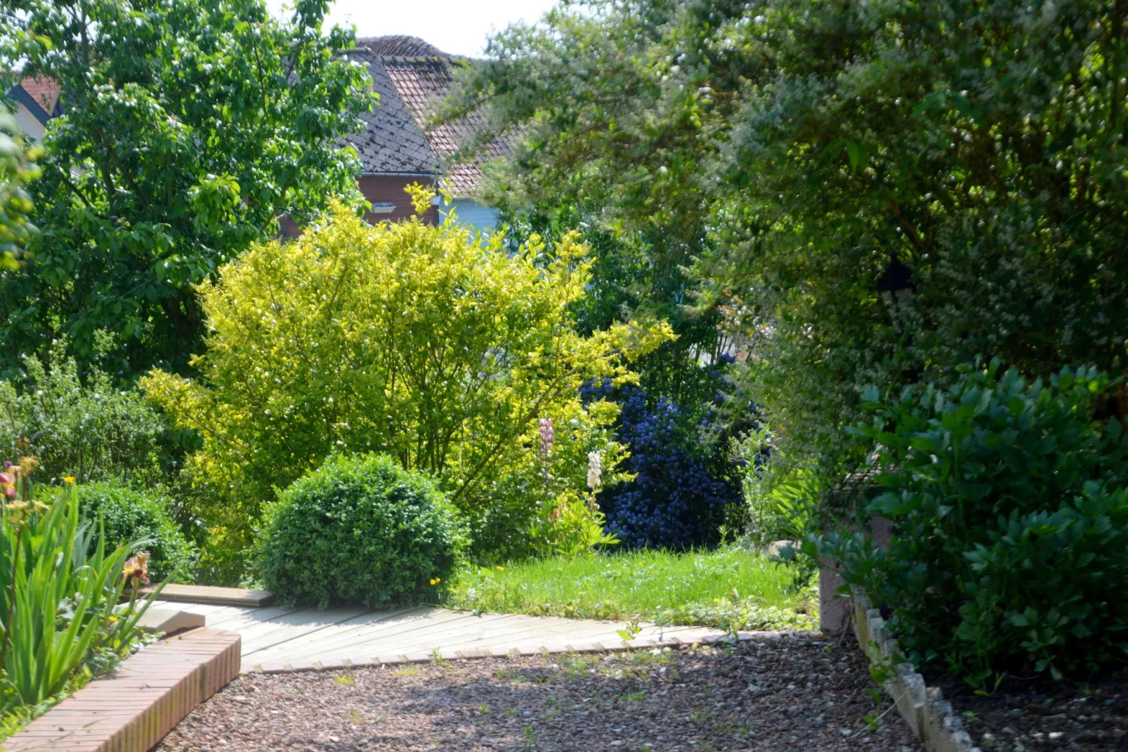 Le Clos St Vincent-Gärten Sommer