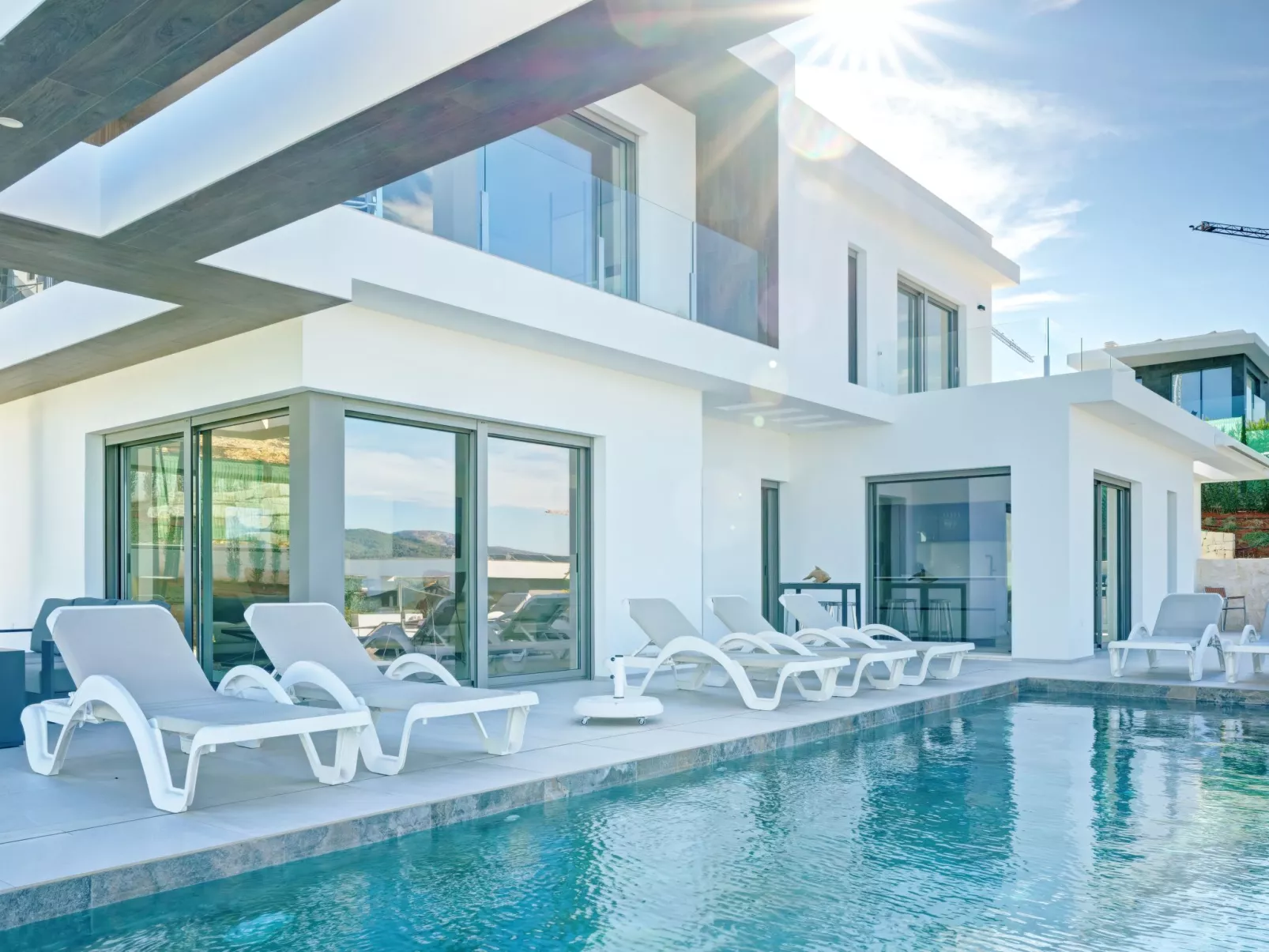 Villa Luna-Outside