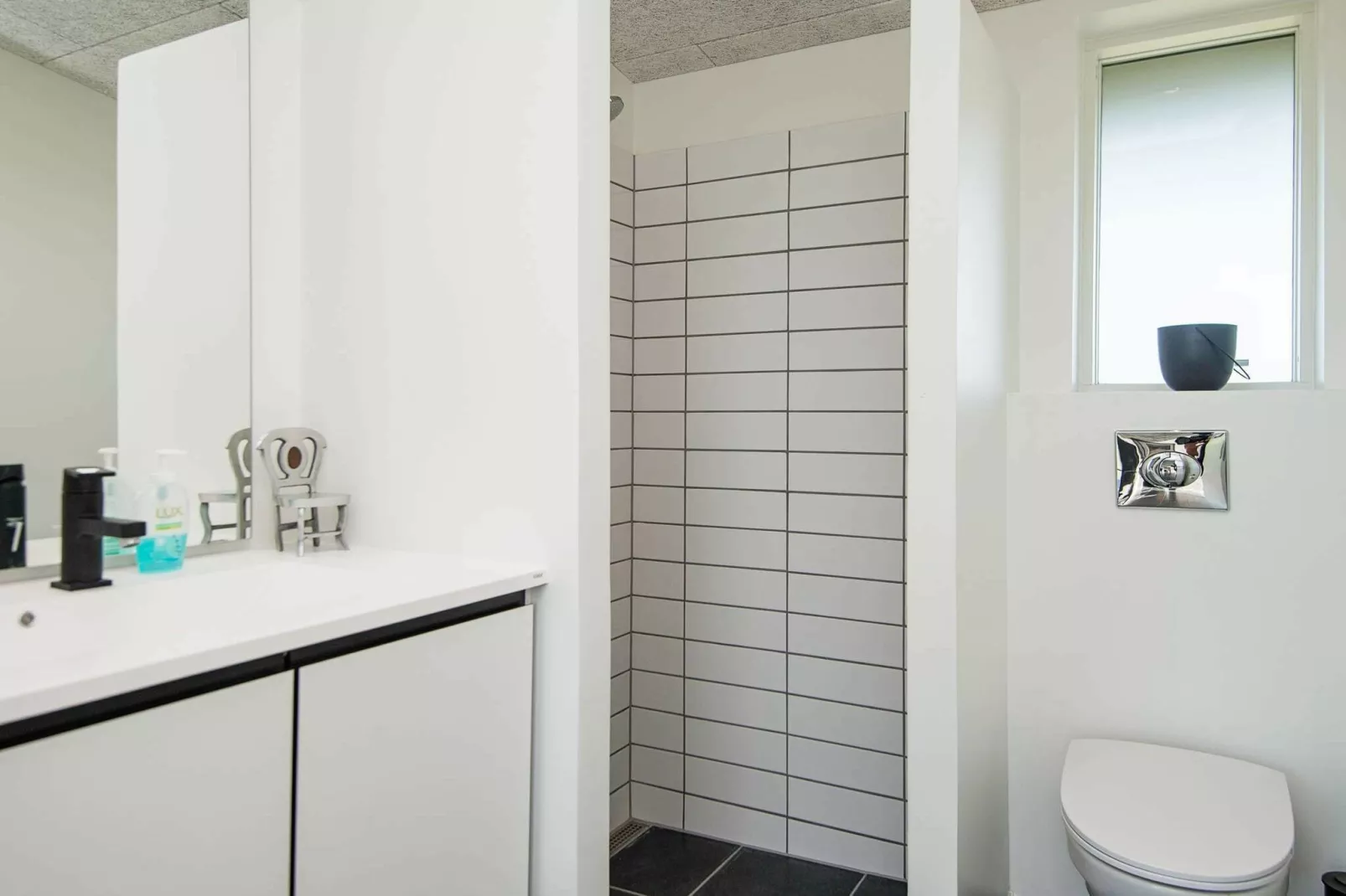 8 person holiday home in Knebel-Indoor