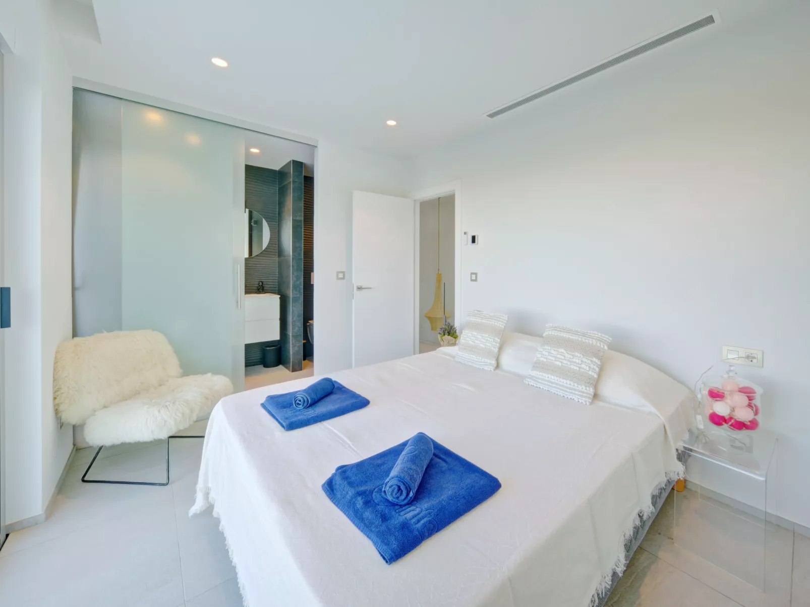 Villa Luna-Inside
