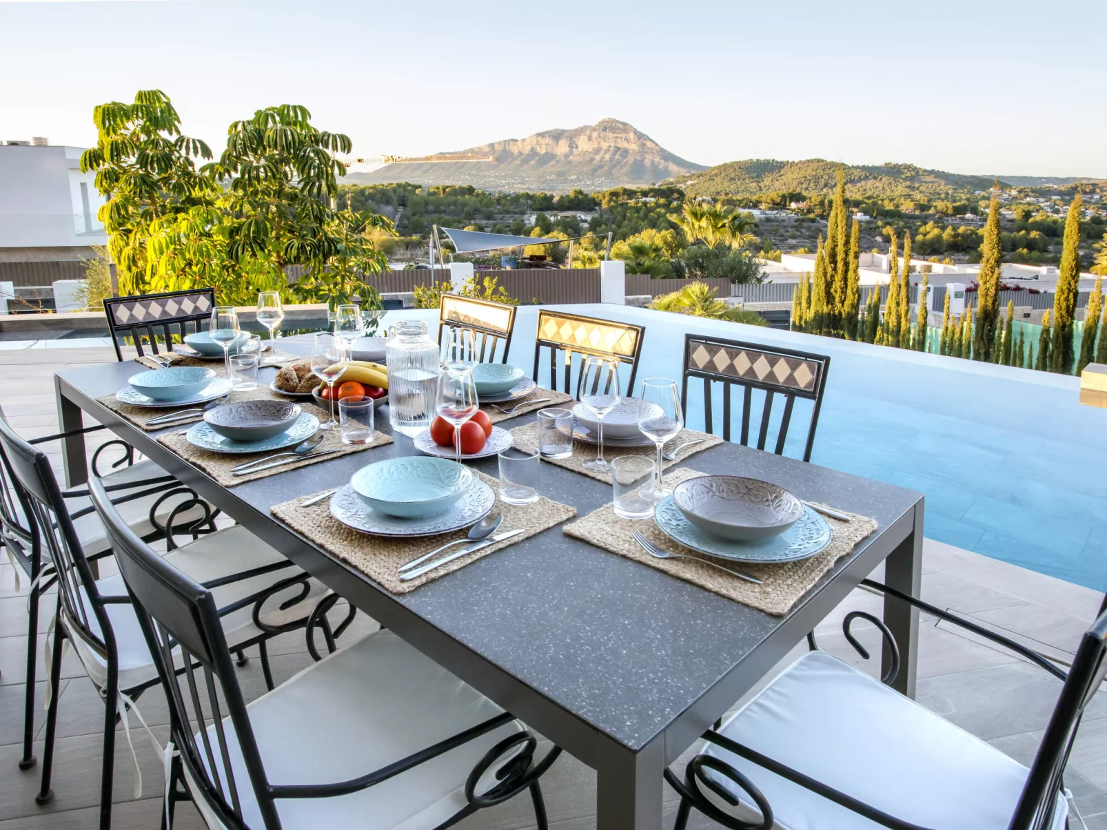 Villa Orion-Outside