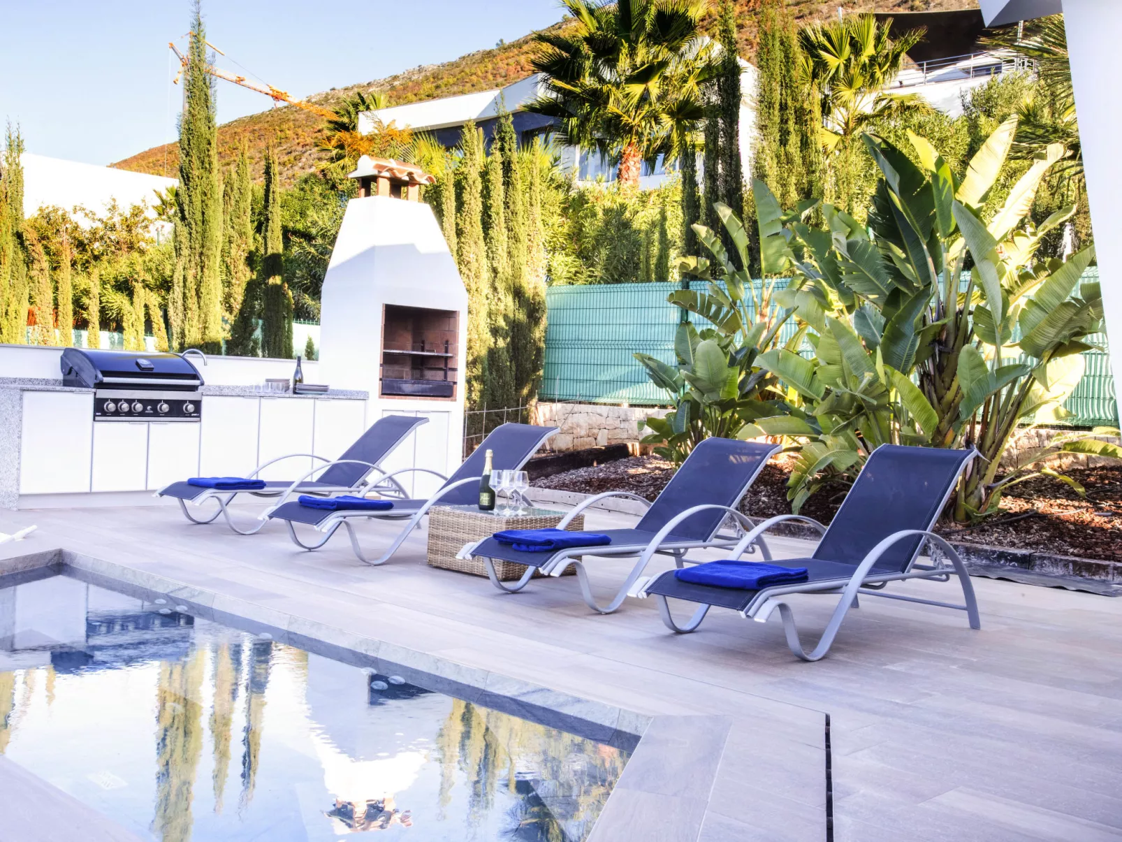 Villa Orion-Outside