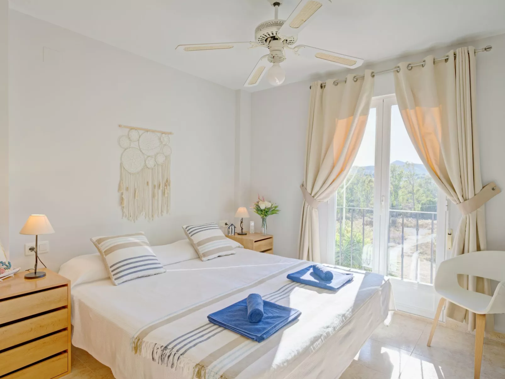 Monte Salonica Penthouse Plus-Inside