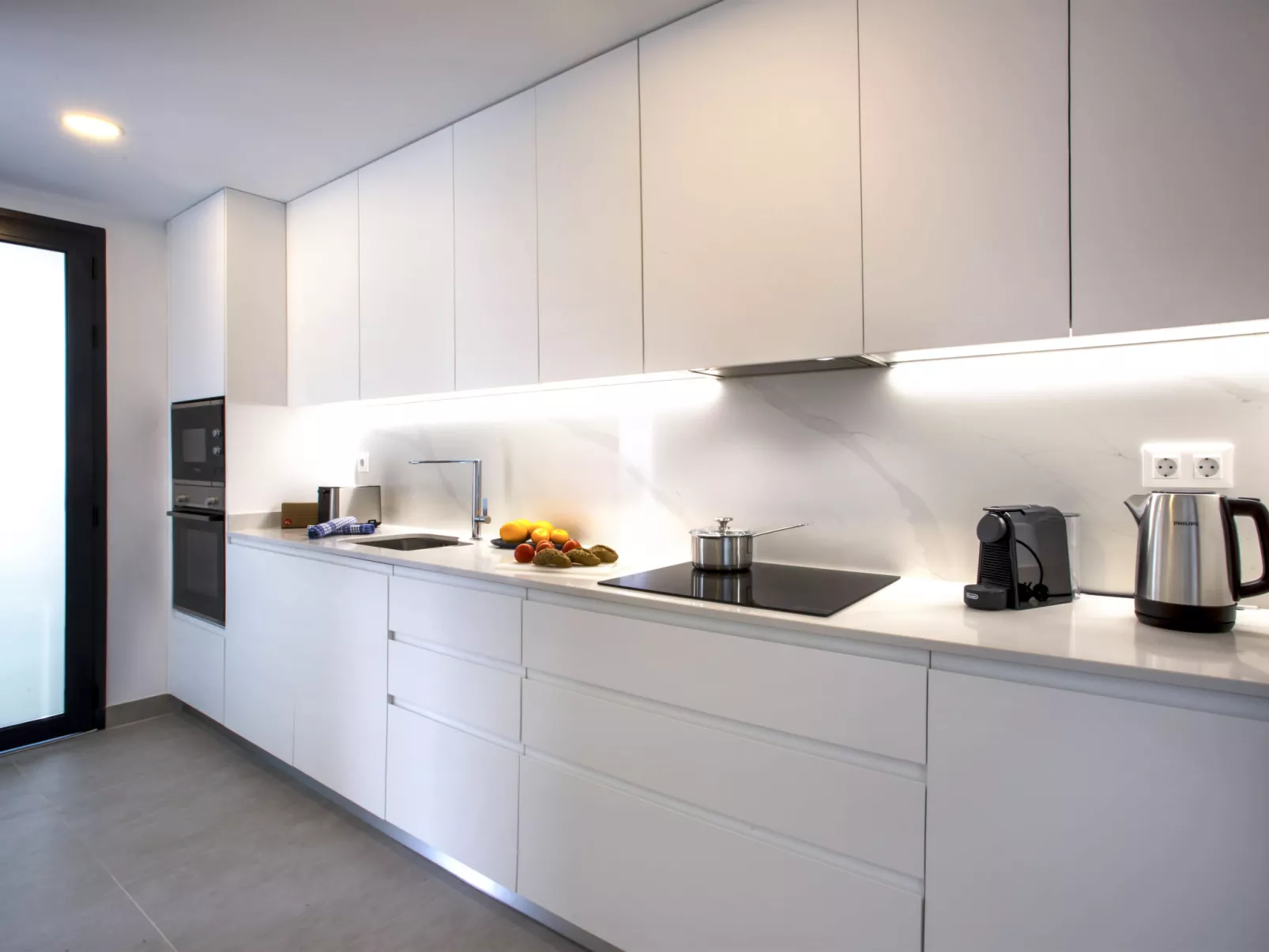 Golden Ray Duplex-Inside