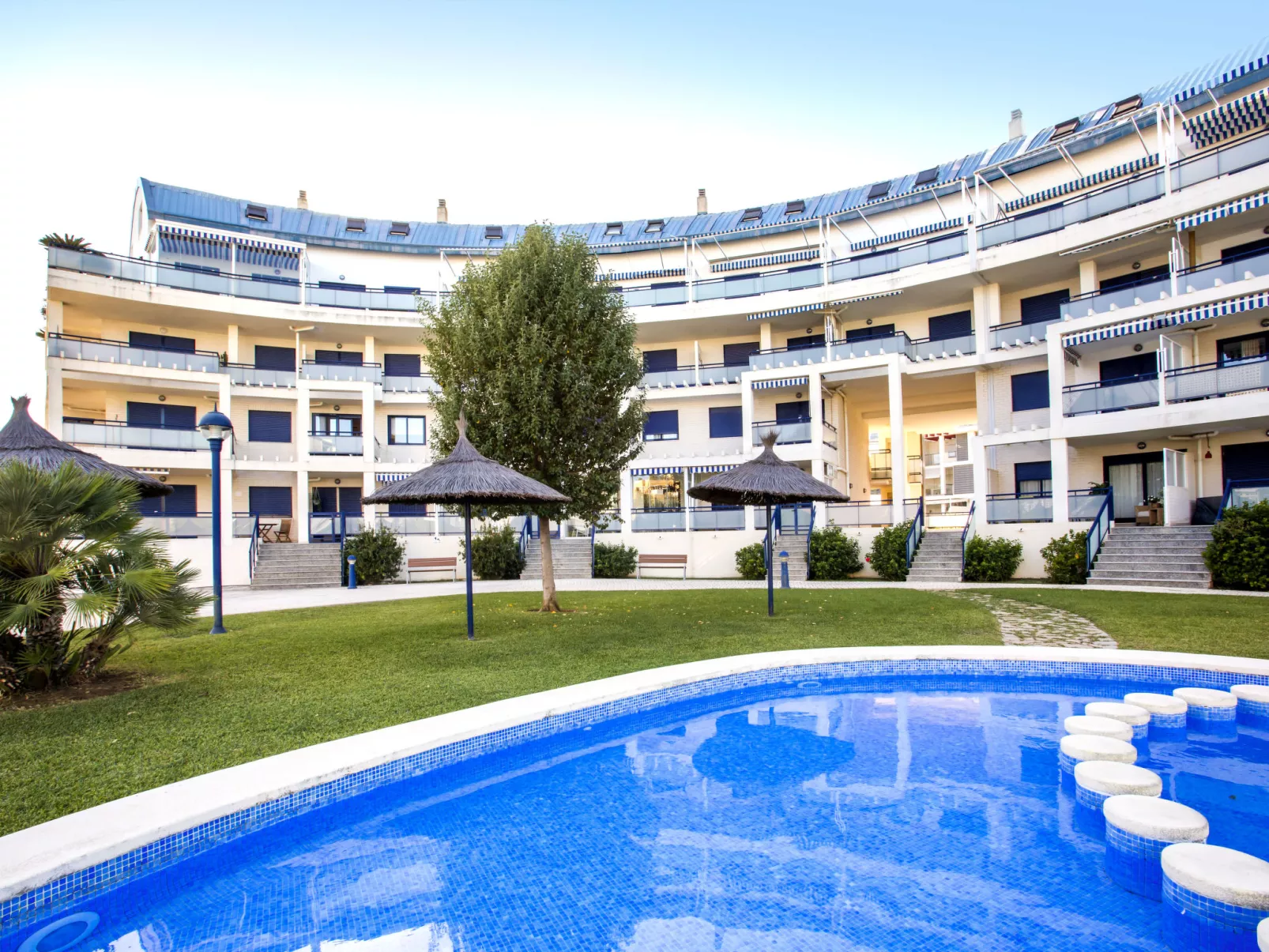 Sueno de Denia IV-Outside