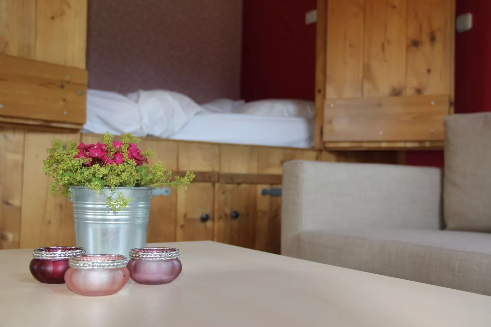 Vakantiehuisje 3 Aarde Groene Camping Lage Zwaluwe-Schlafzimmer