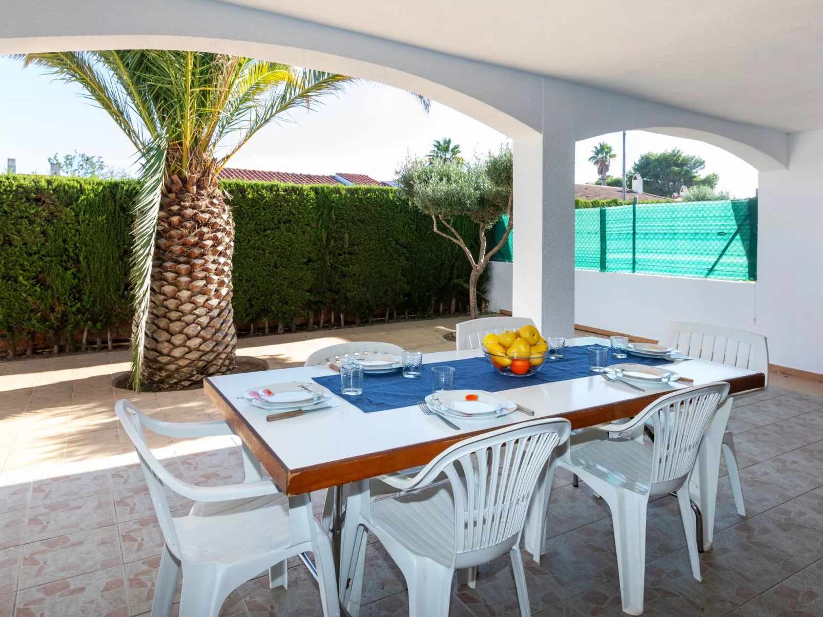 Villa Dorada-Outside