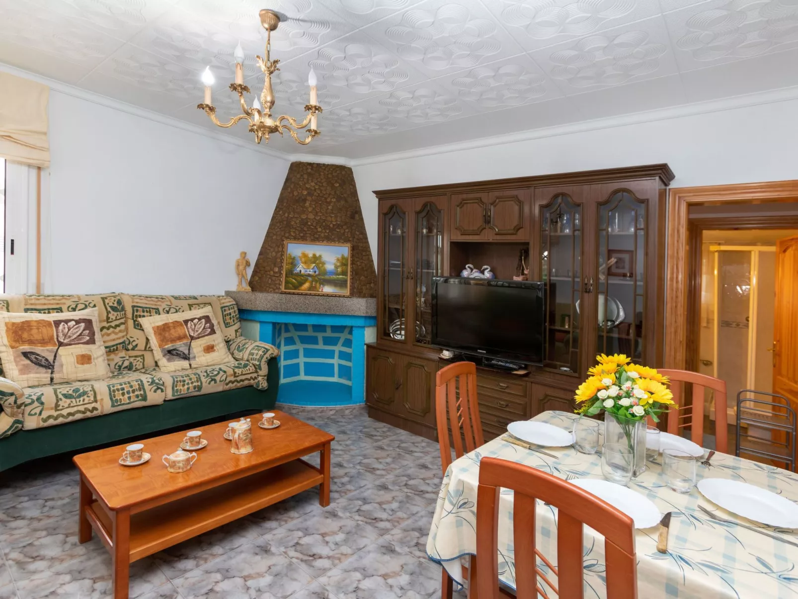 Villa Cristal-Inside