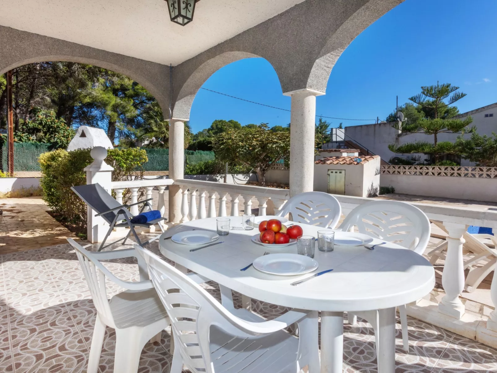 Villa Nido-Outside