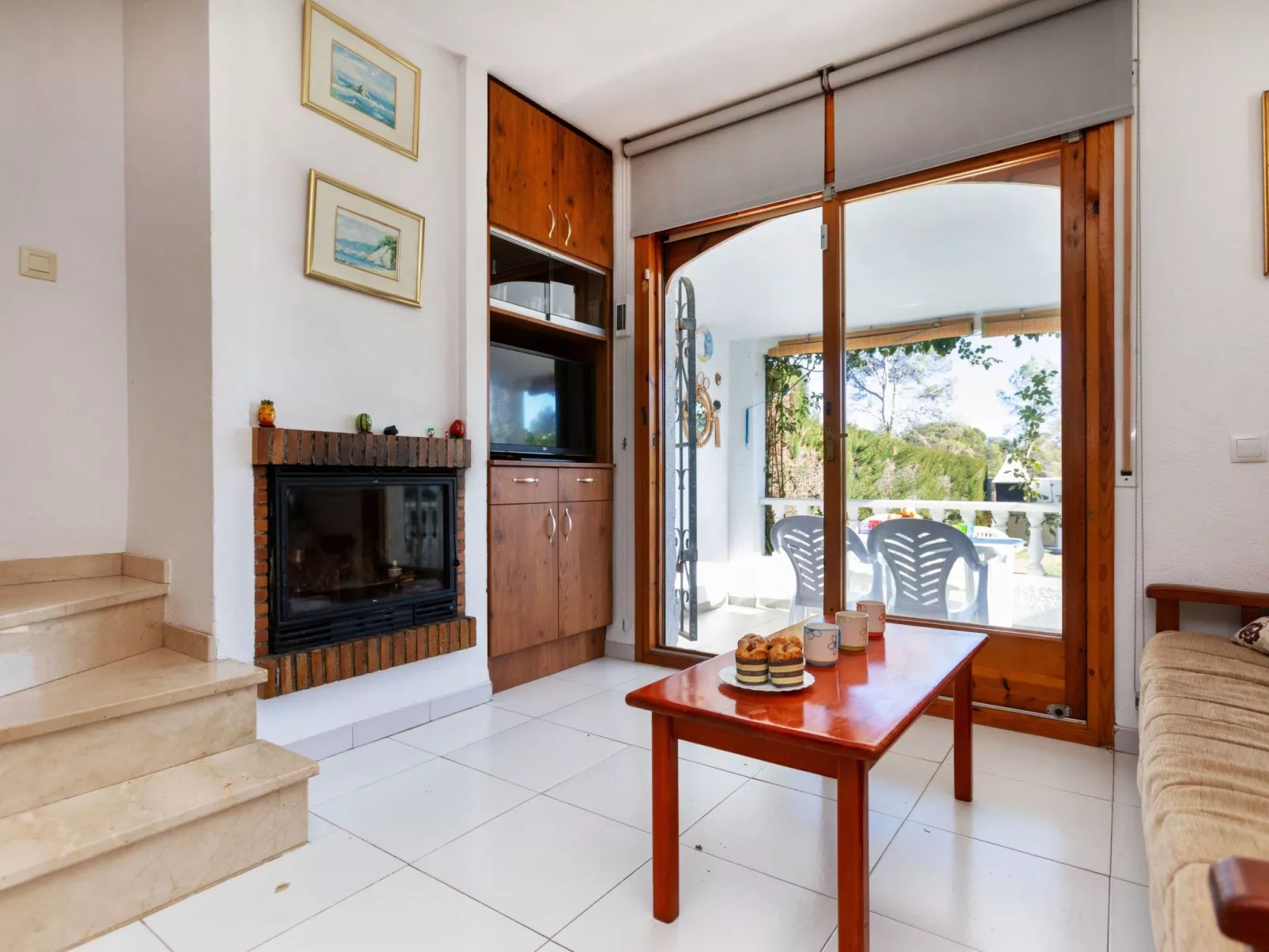 Casa Blanca-Inside