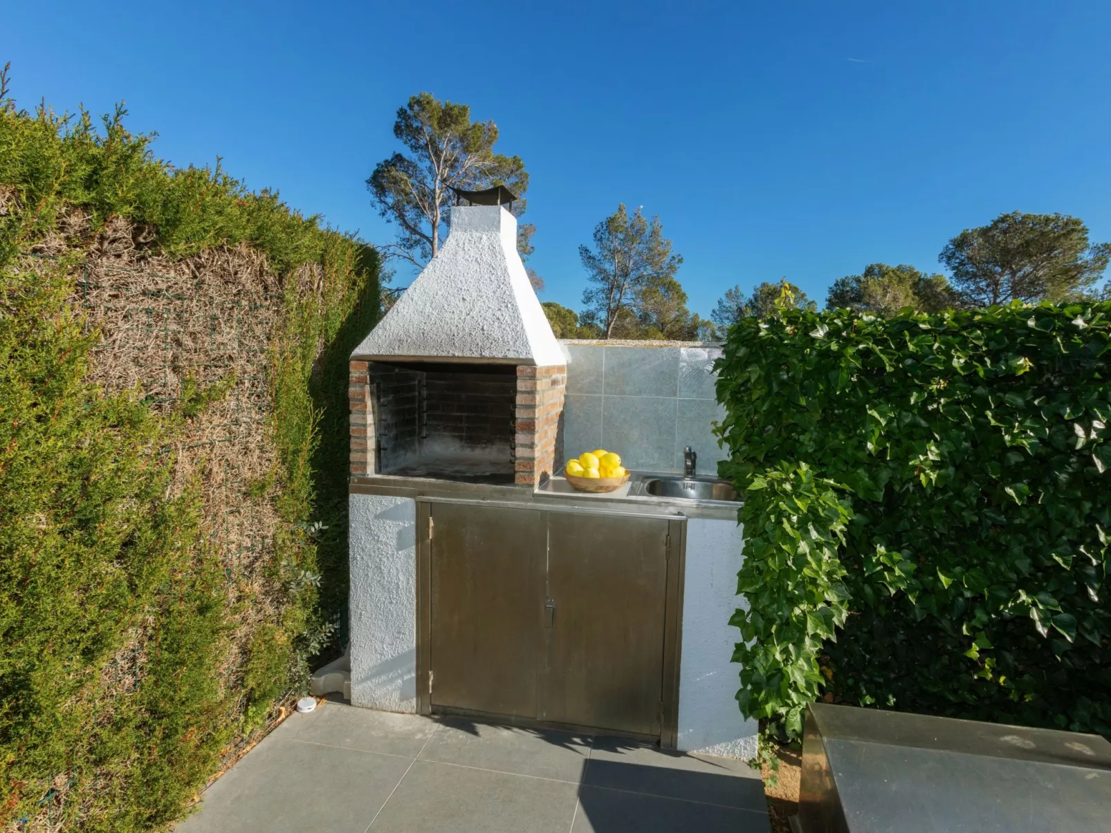 Casa Blanca-Outside