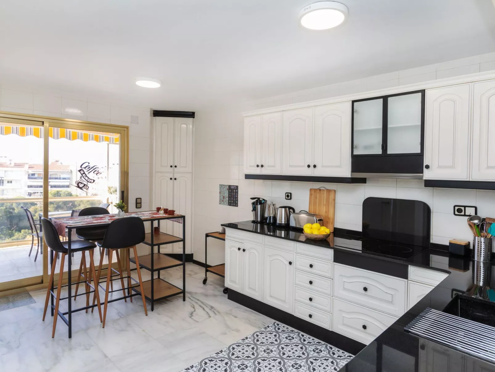 Luxury Atic Cambrils-Inside