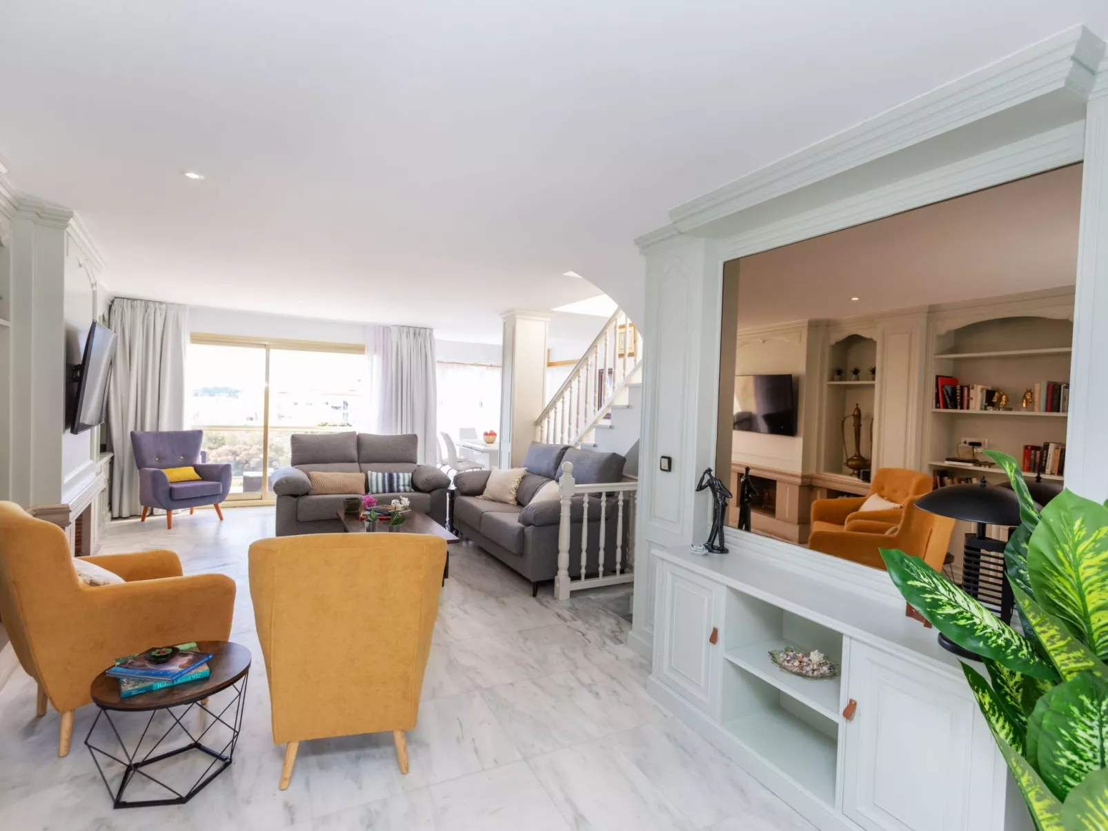 Luxury Atic Cambrils-Inside