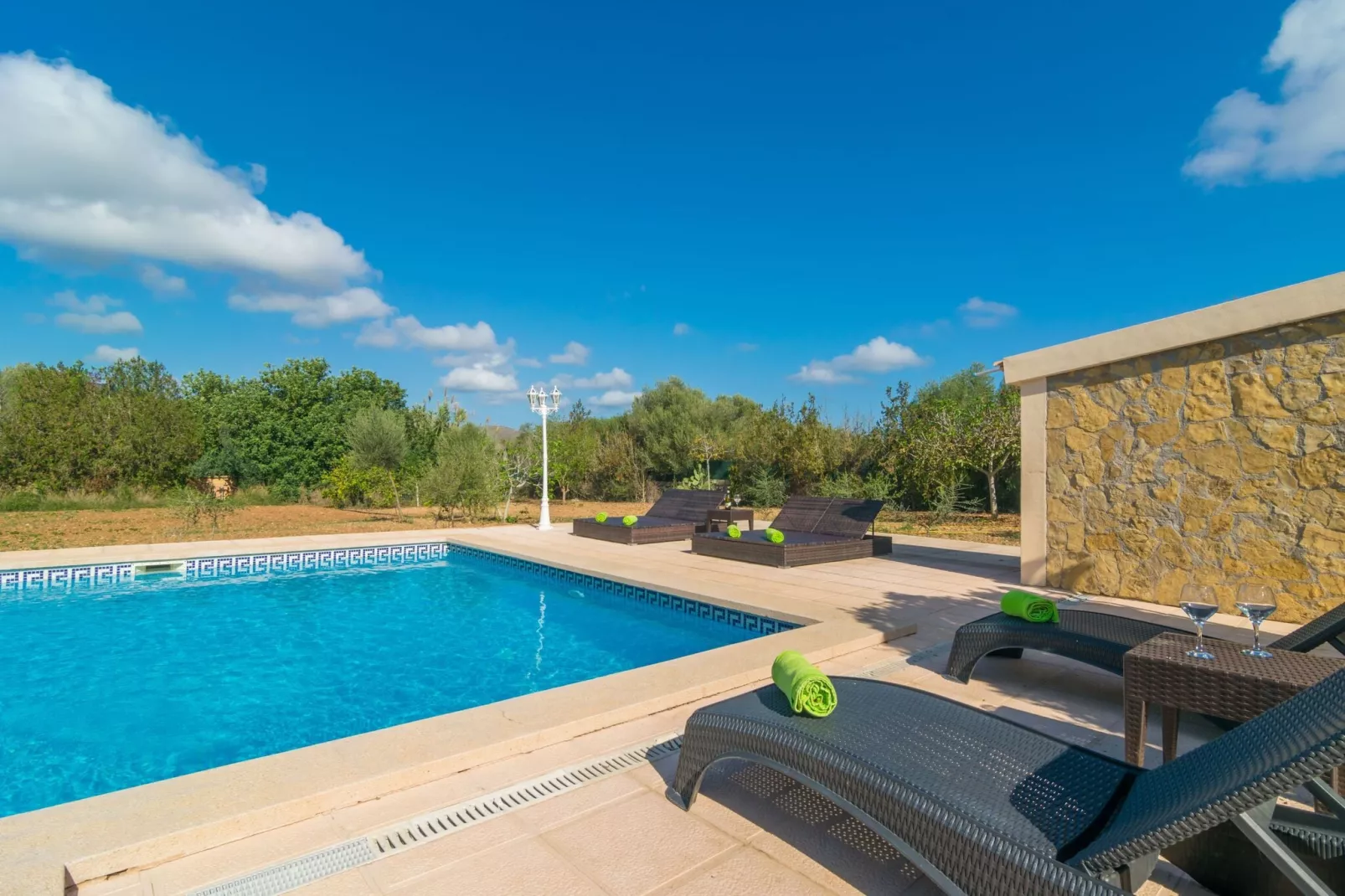 Villa Arhu-Exterior summer