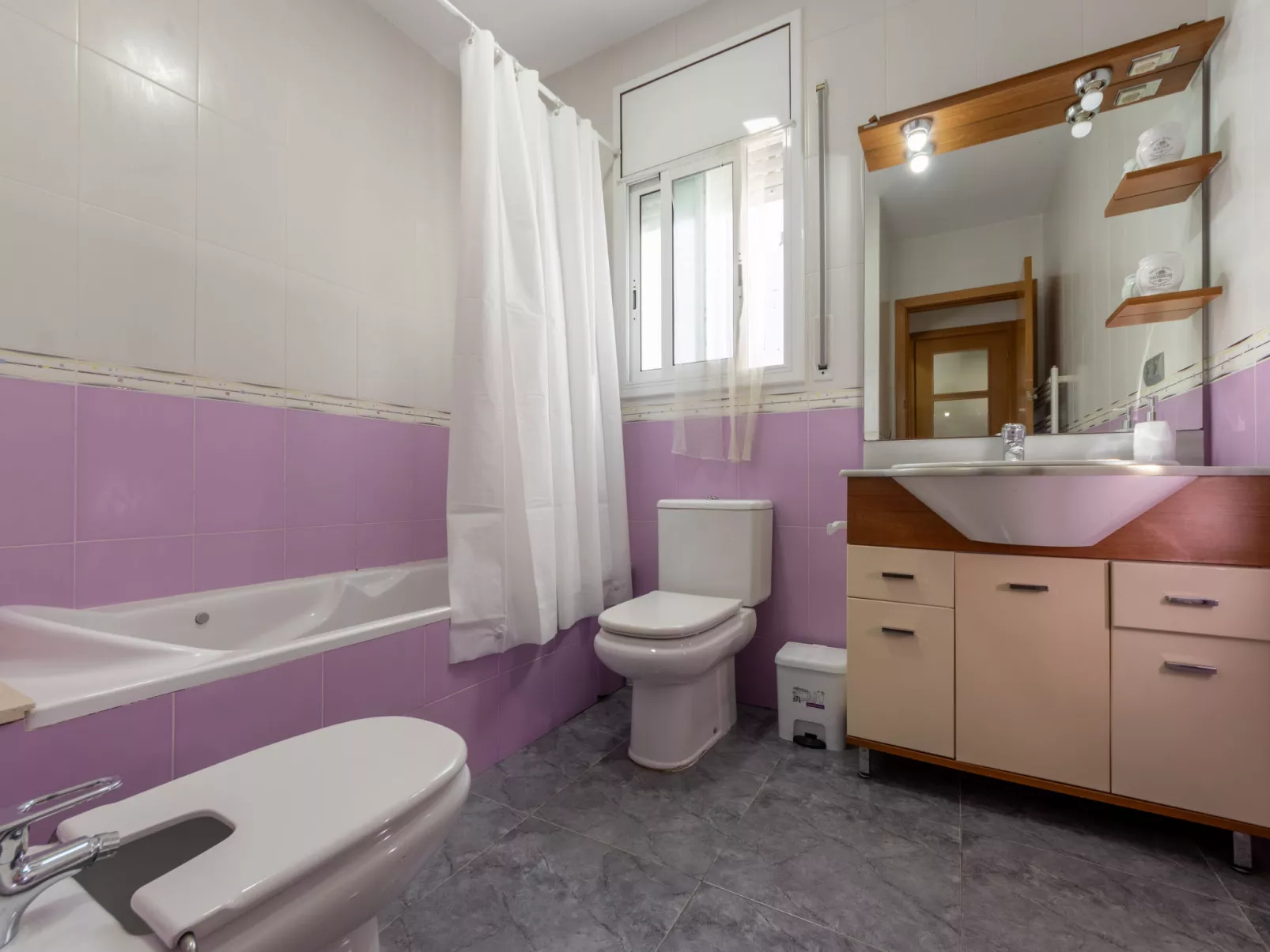 Villa Rosales-Inside