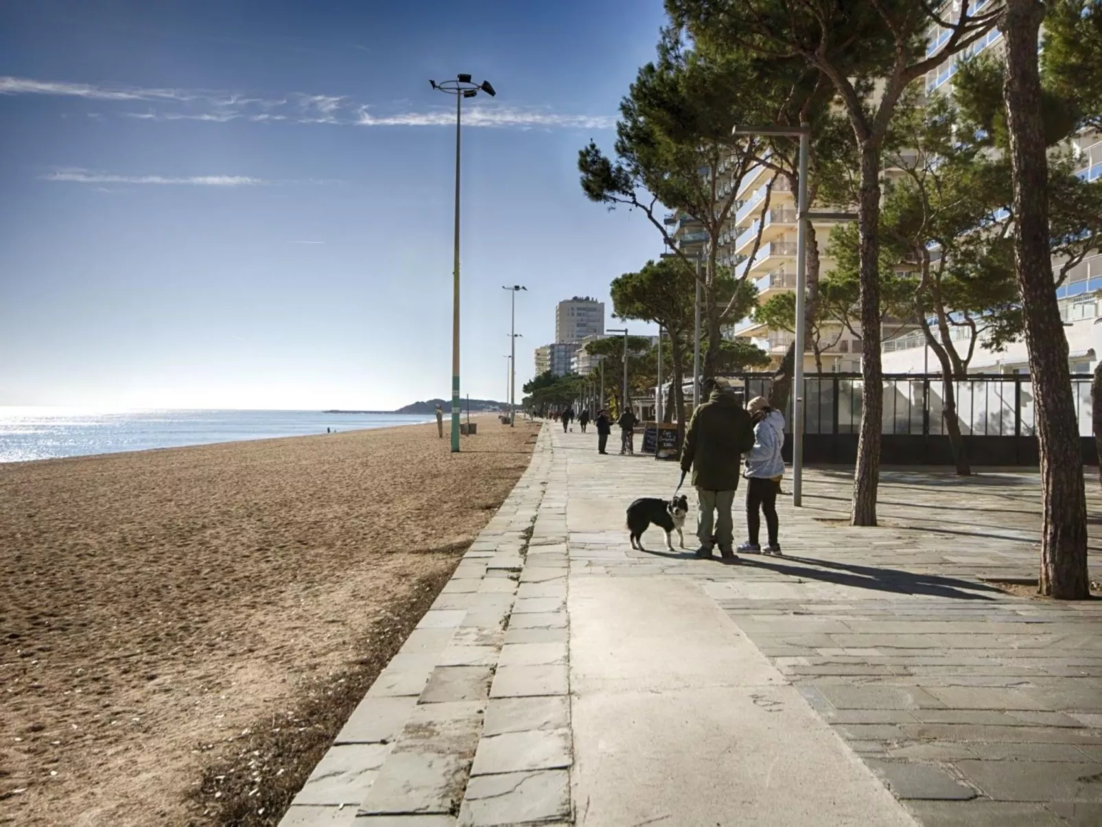 Mar D'Aro-Outside