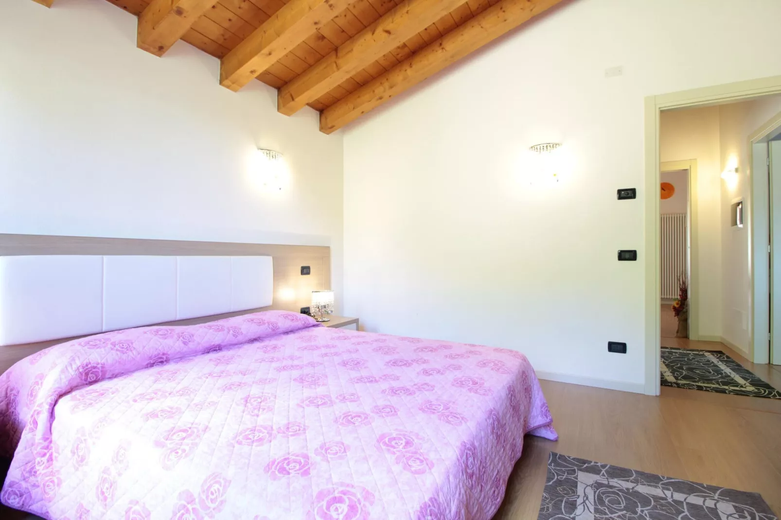 Riva dei Tor-Bedroom